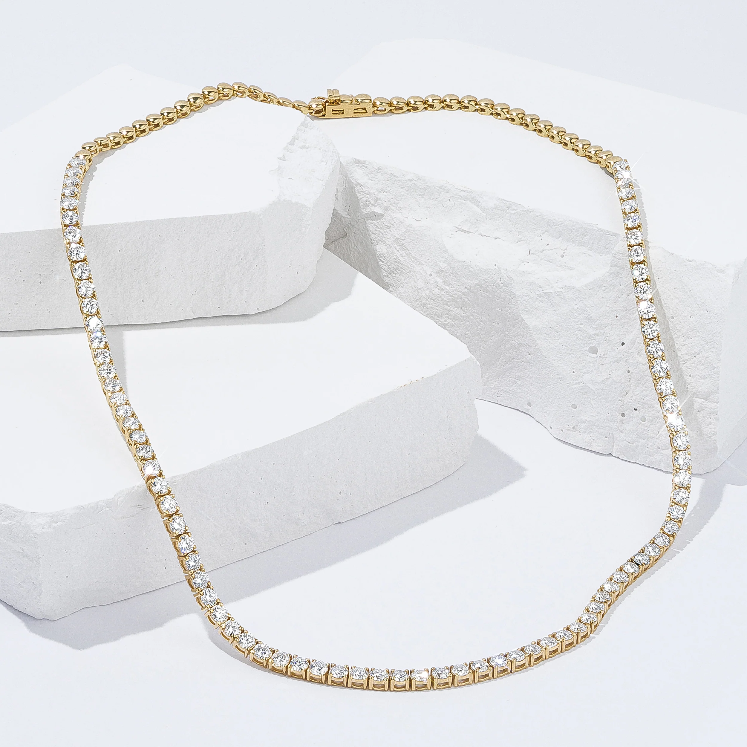 10.00ct Lab Diamond Tennis Necklace 3/4 Set in 9K Yellow Gold F/VS - Image 4