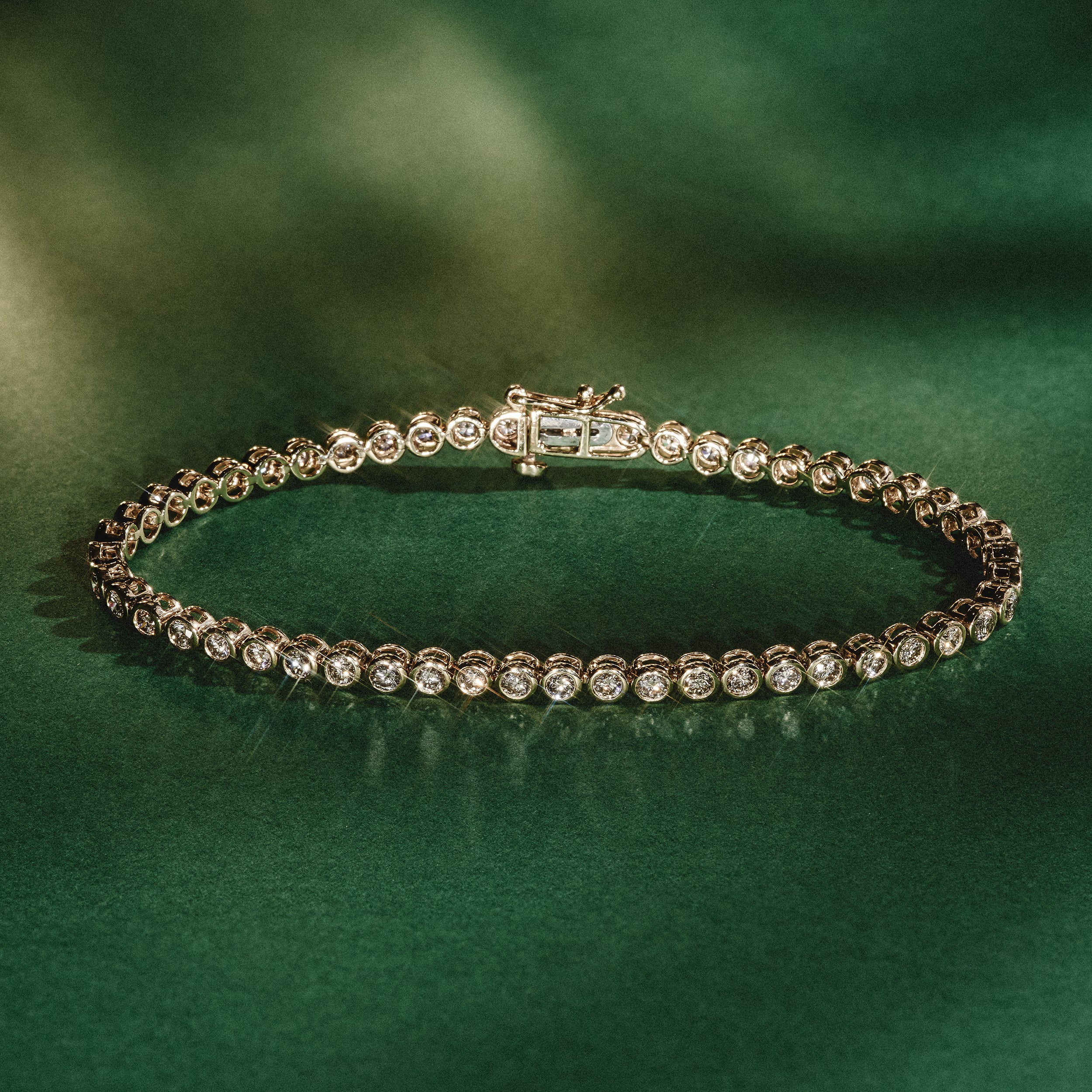 1ct Lab Diamond Tennis Bracelet Rub Over Style in 9K Yellow Gold - Image 7