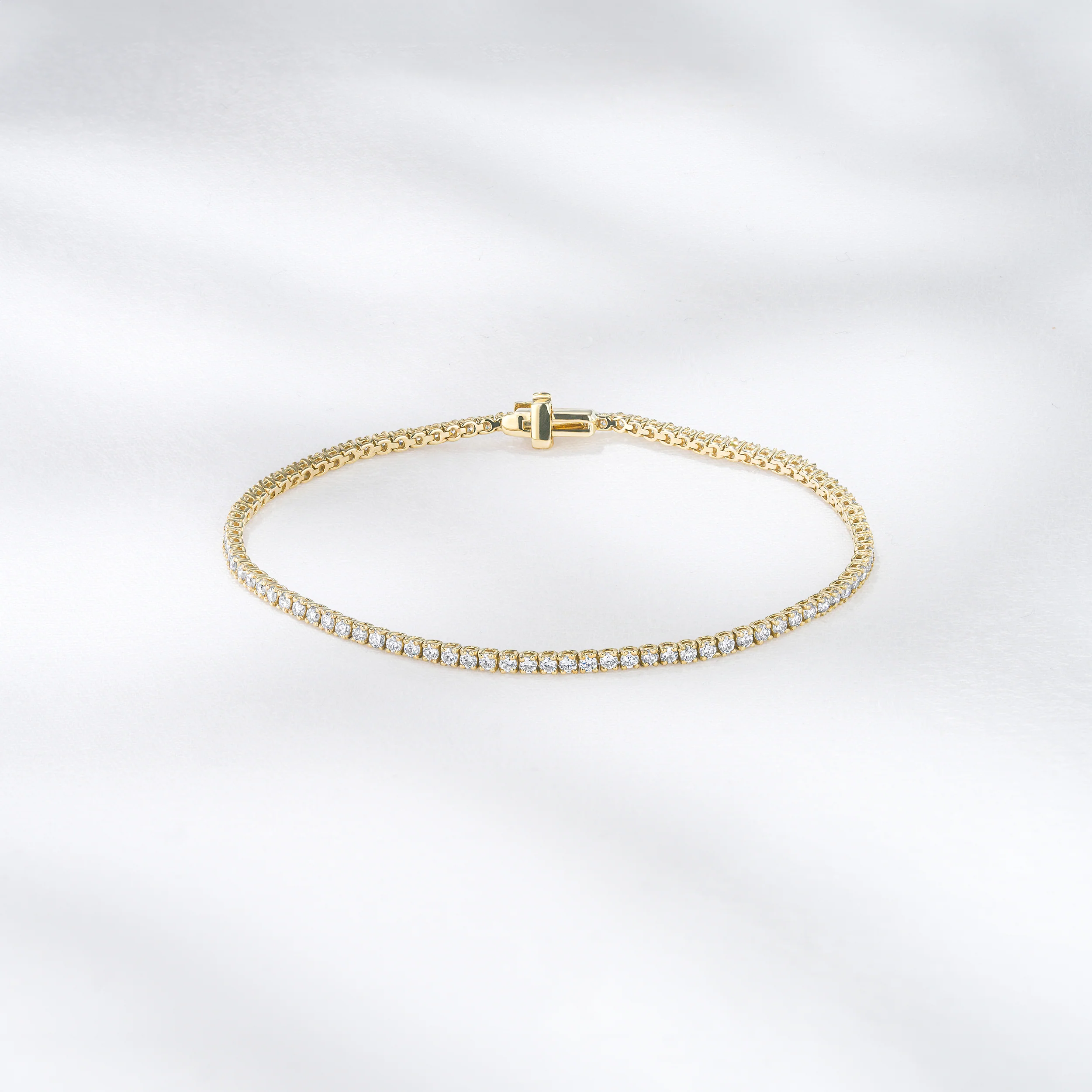 2CT Tennis Bracelet Lab Diamonds Claw Set in 9K Yellow Gold - Image 5