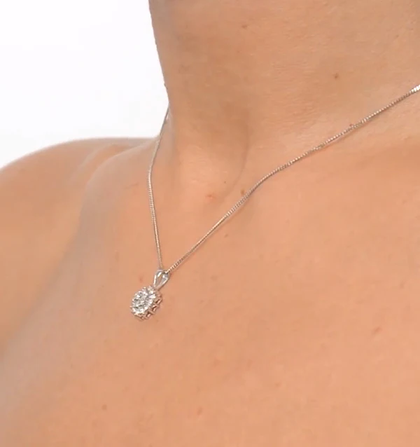 9K White Gold Pendant Necklace With 0.25ct Diamonds - Image 4