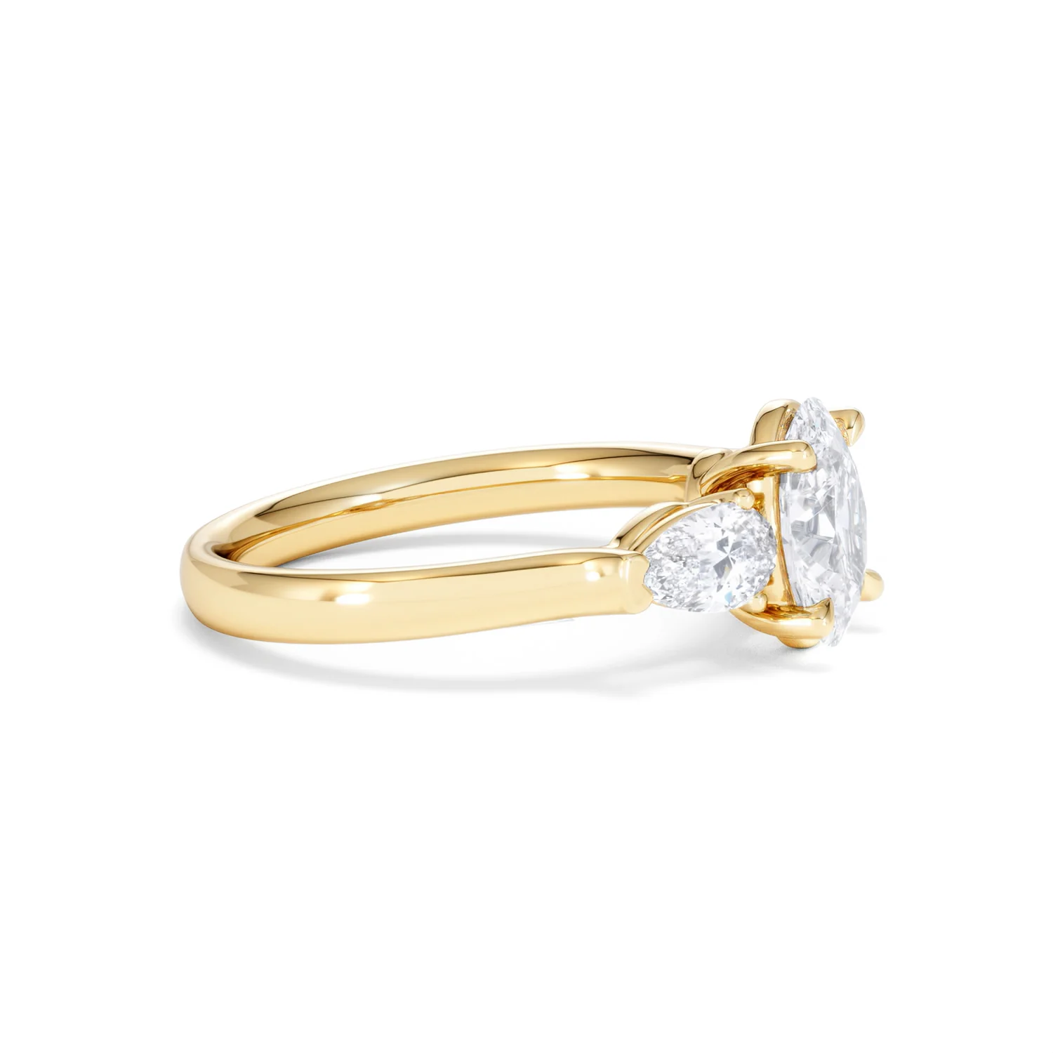 Adore 1.50ct Oval Cut Lab Diamond 3 Stone Engagement Ring in 18K Yellow Gold - Image 24