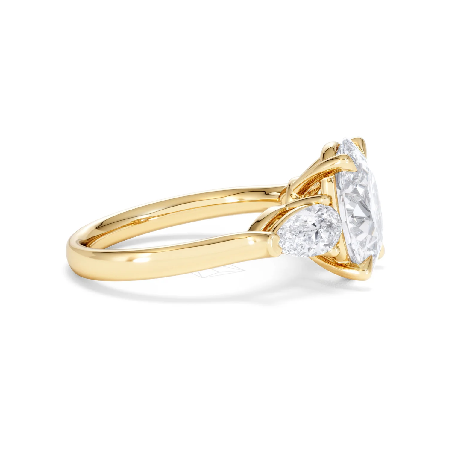 Adore 3.80ct Oval Cut Lab Diamond 3 Stone Engagement Ring in 18K Yellow Gold - Image 24