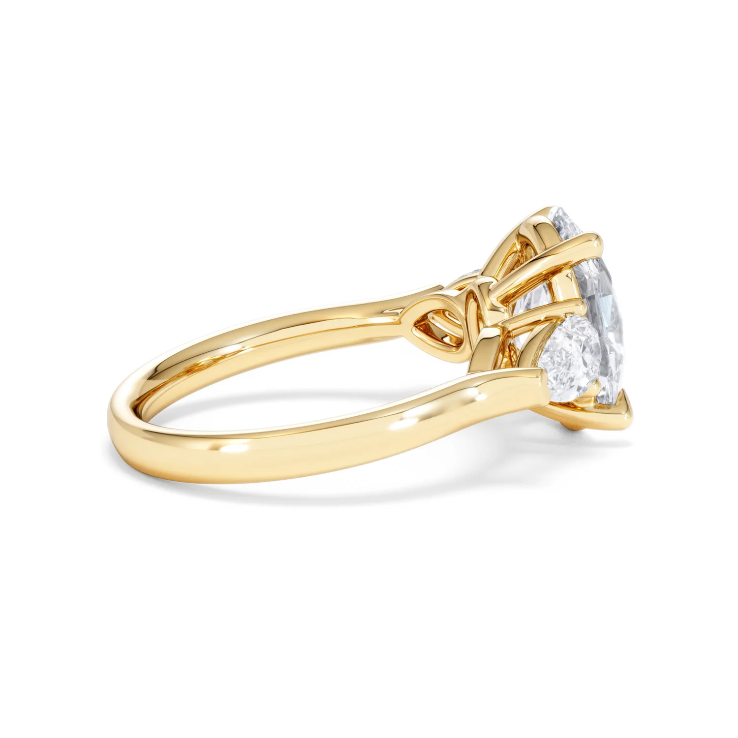 Adore 3.80ct Oval Cut Lab Diamond 3 Stone Engagement Ring in 18K Yellow Gold - Image 30