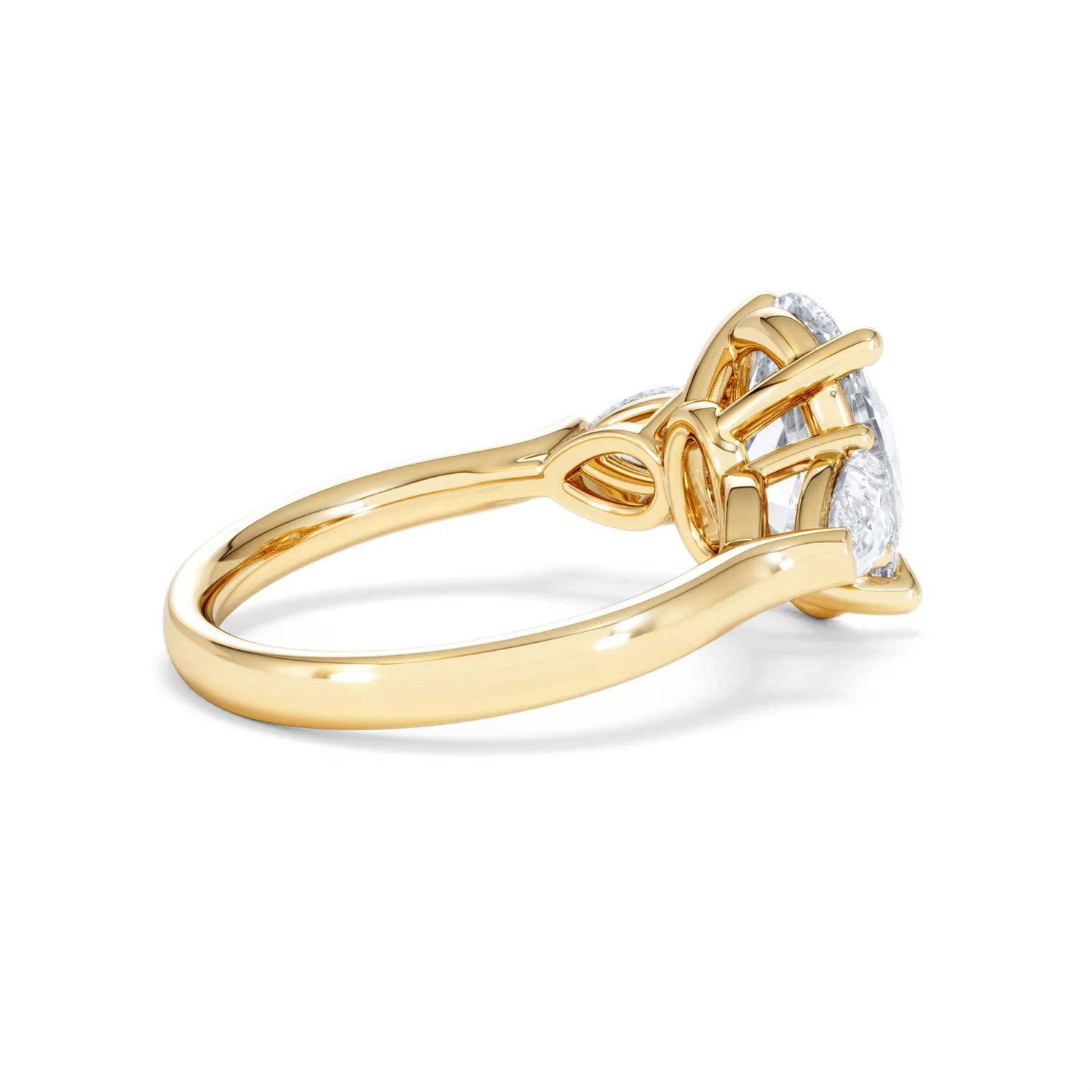Adore 3.80ct Oval Cut Lab Diamond 3 Stone Engagement Ring in 18K Yellow Gold - Image 33