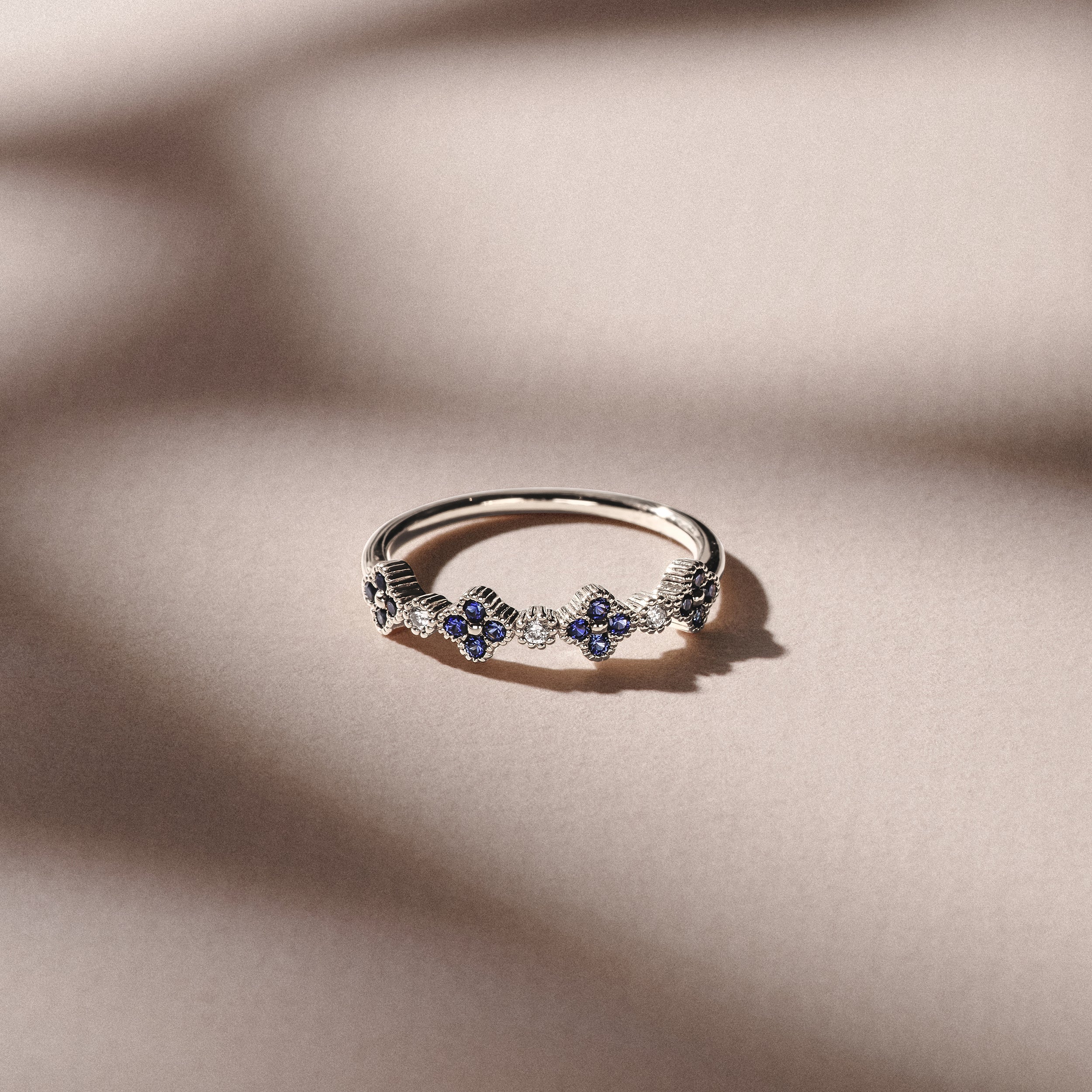 Alegria 0.25ct Lab Sapphire 4 Clover Ring in Sterling Silver - Image 2