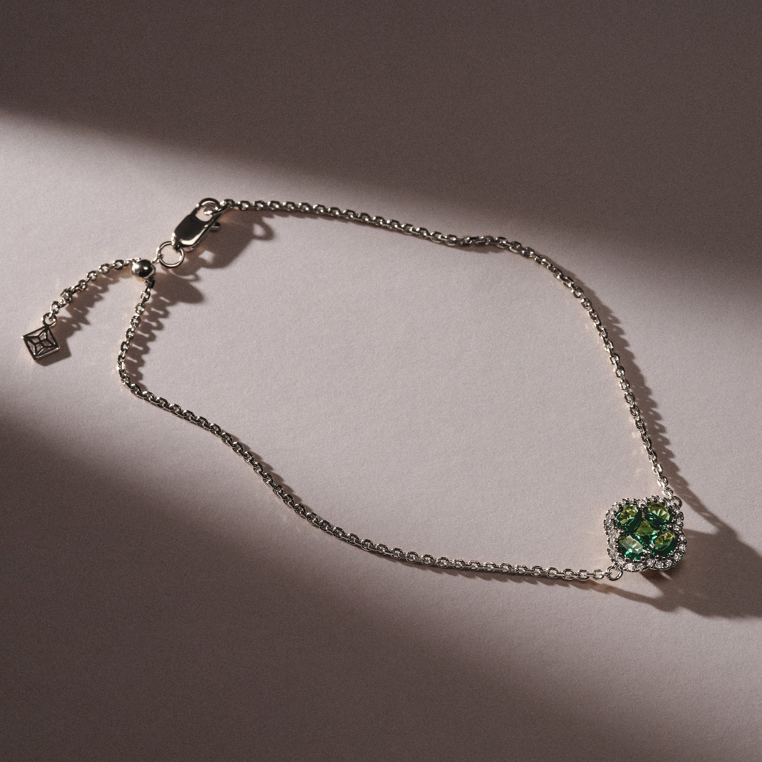 Alegria 0.75ct Lab Emerald Halo Bracelet in Sterling Silver - Image 3
