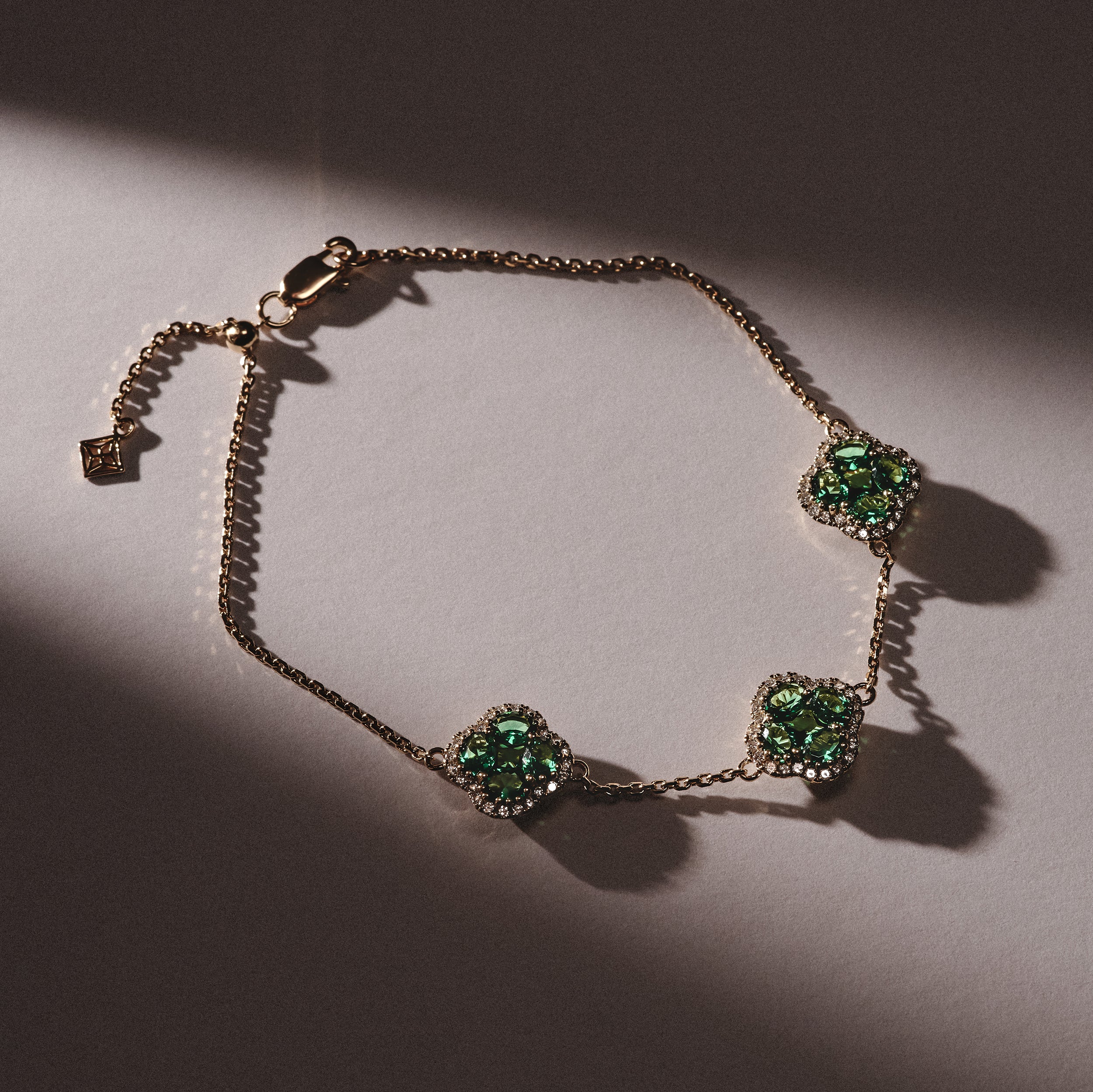 Alegria 3 Clover Lab Emerald Bracelet 2.25ct in 18k Gold Vermeil - Image 3