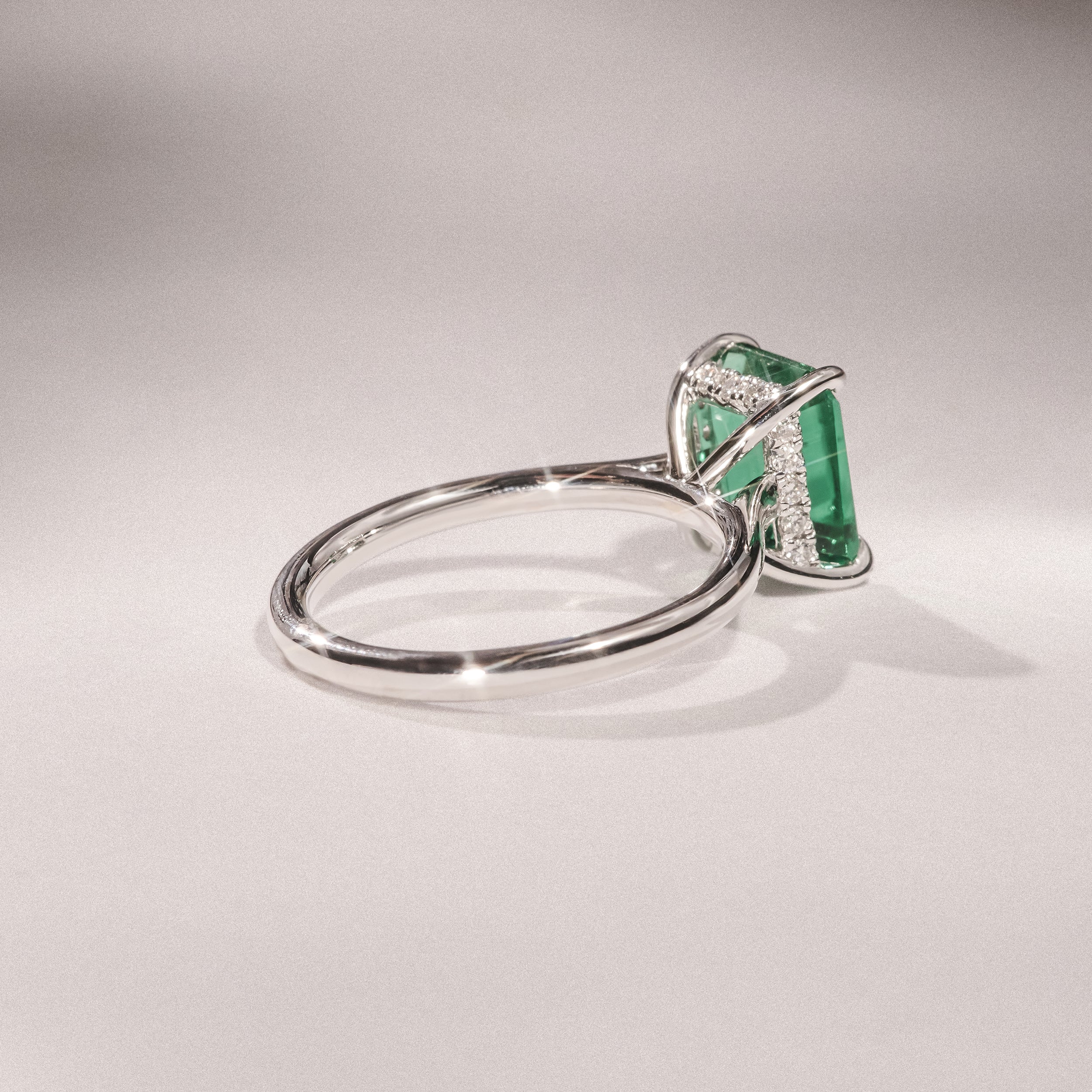 Amora Gem 2.00ct Oval Cut Lab Emerald Hidden Halo Engagement Ring in 18K White Gold - Image 4