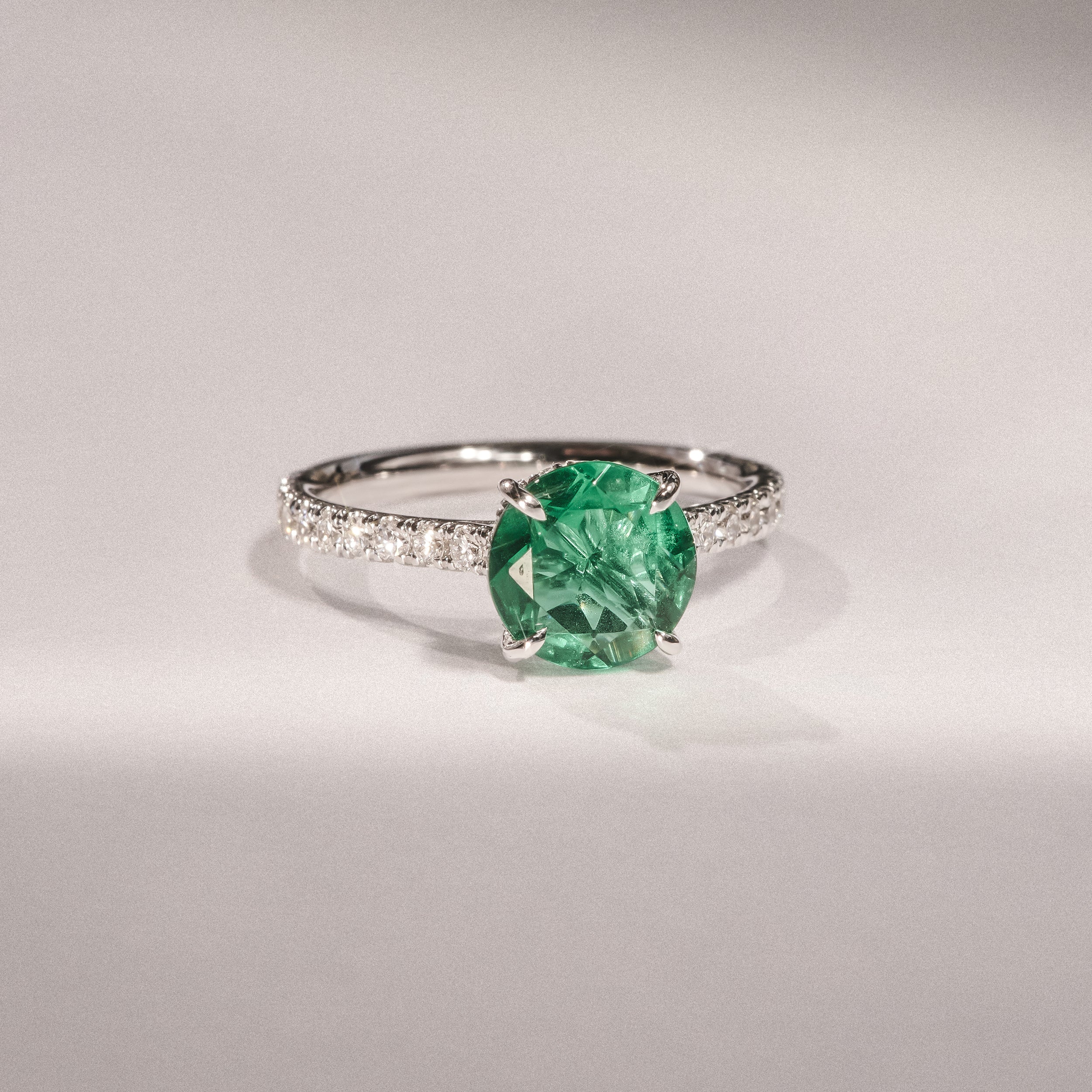 Amora Gem 2.00ct Round Cut Lab Emerald Hidden Halo Engagement Ring with Side Stones in 18K White Gold - Image 4