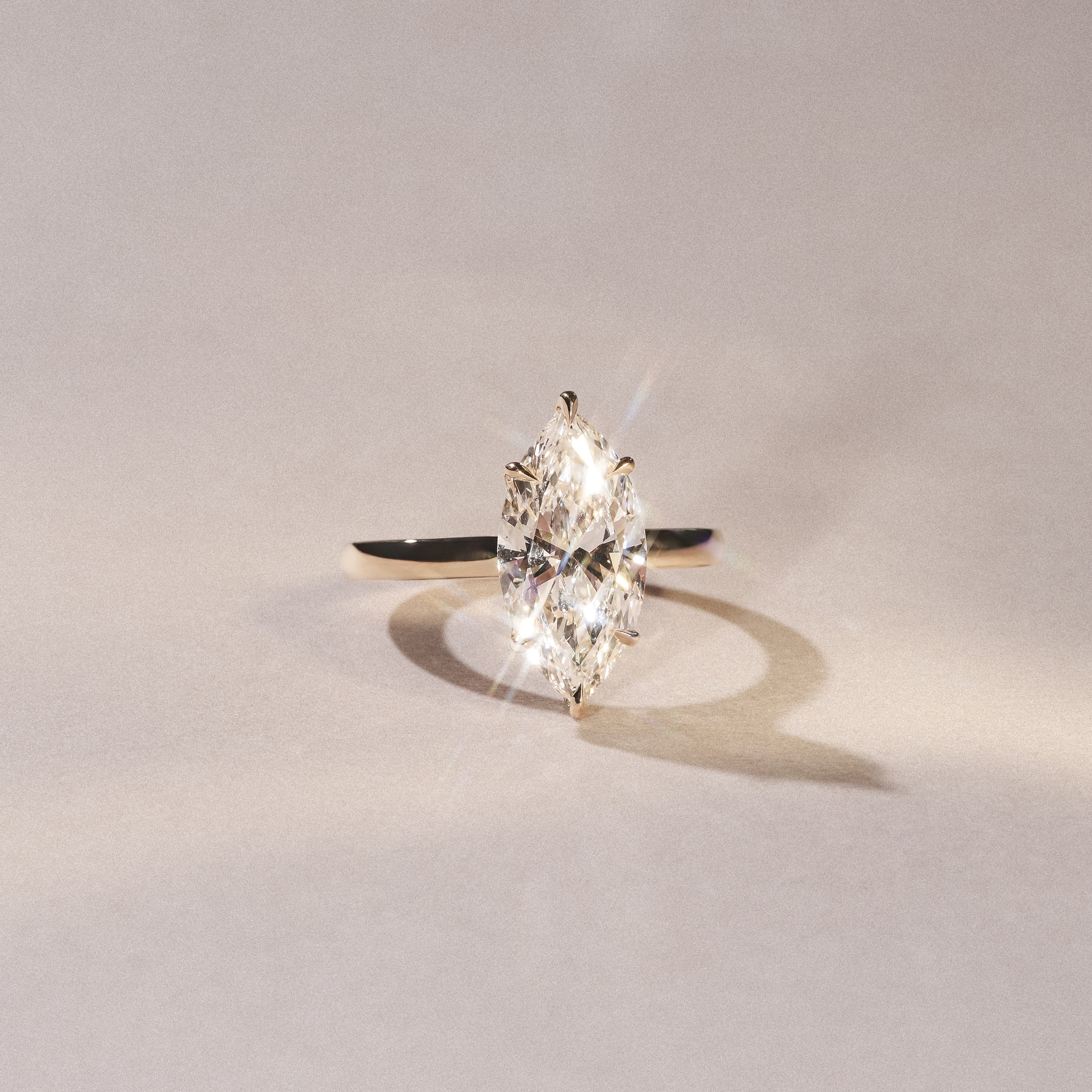 Amora Marquise 2.09ct Hidden Halo Lab Diamond Engagement Ring F/VS Set in 18K Gold - Image 6
