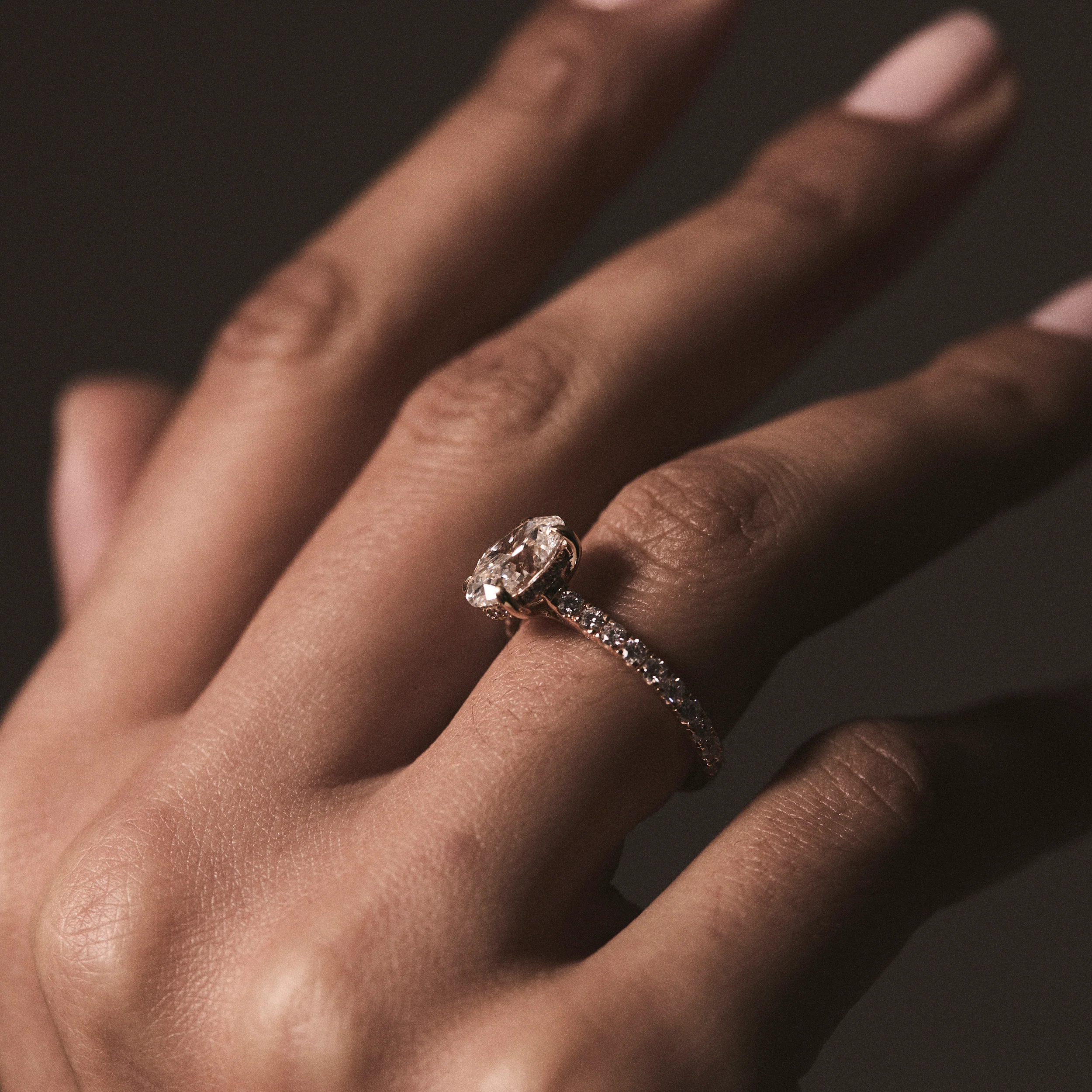 Amora Oval 1.00ct Hidden Halo Lab Diamond Engagement Ring With Side Stones Set in 18K Gold - Image 4