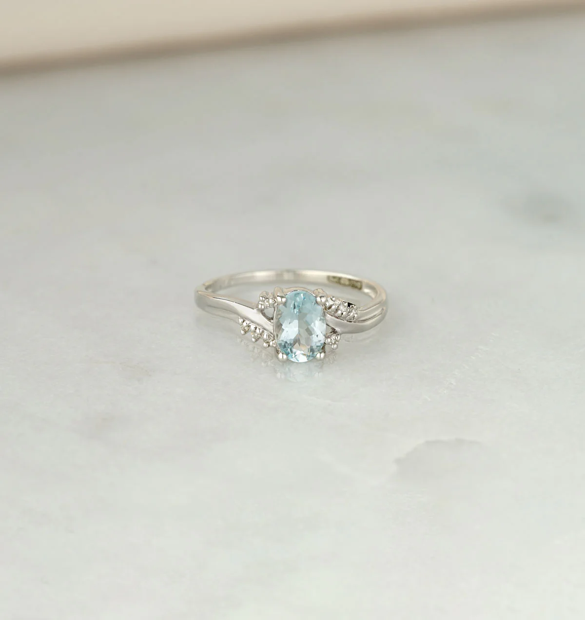 Aquamarine 0.70CT And Diamond 18K White Gold Ring N4442 - Image 5