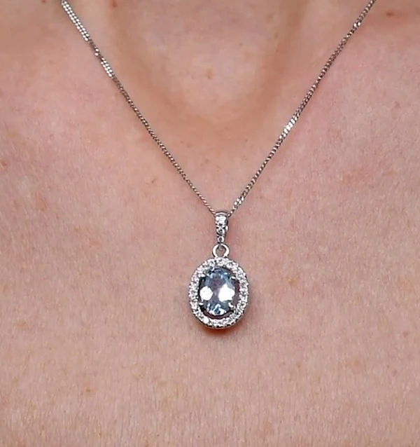 Aquamarine 7 x 5mm And Diamond 18K White Gold Pendant Necklace - Image 4