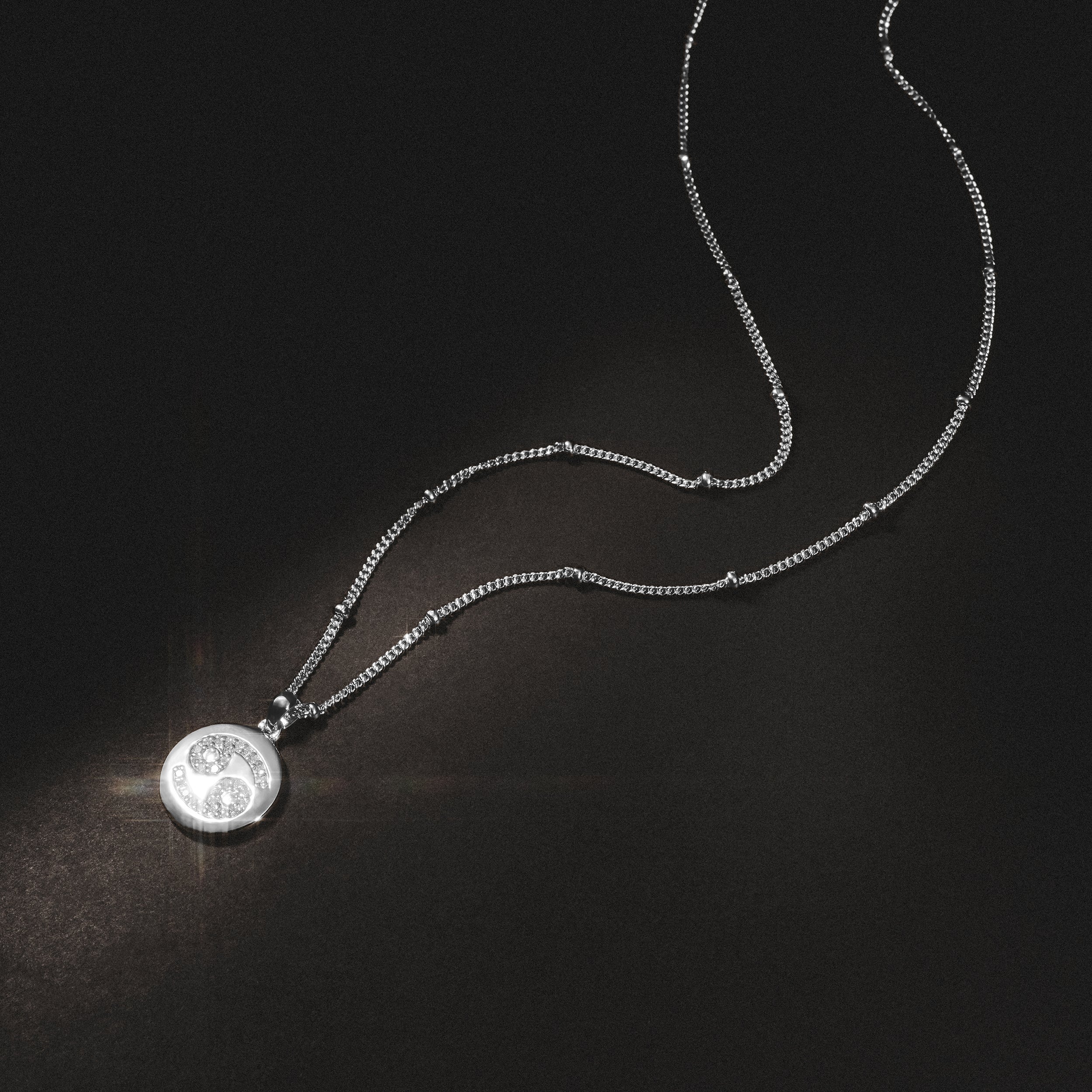 Astrology Cancer 0.07ct Lab Grown Diamond Medallion Pendant Necklace in Sterling Silver - Image 8