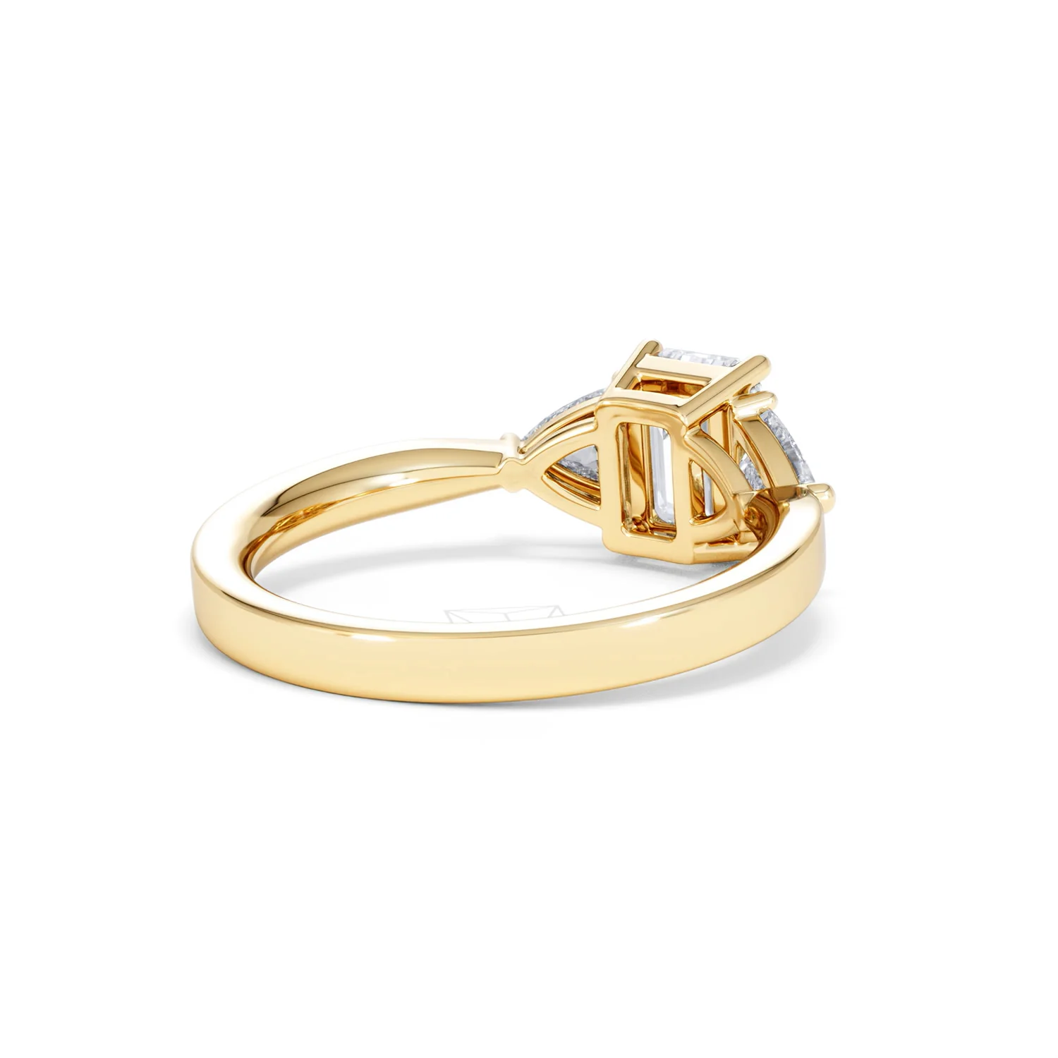 Aurora Lab Diamond Emerald Cut and Trillion 1.70ct Ring in 18K Gold F/VS1 - Image 44