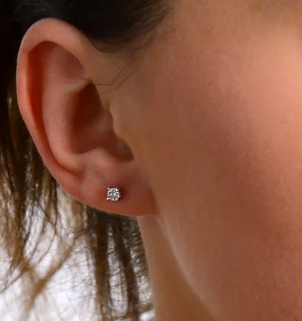 Diamond Earrings 0.20CT Studs G/Vs Quality in 18K White Gold - 3mm - Image 4