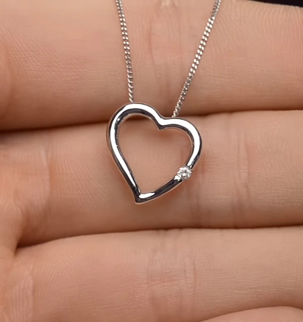 Diamond Heart Pendant Necklace 0.03ct 9K White Gold - Image 3
