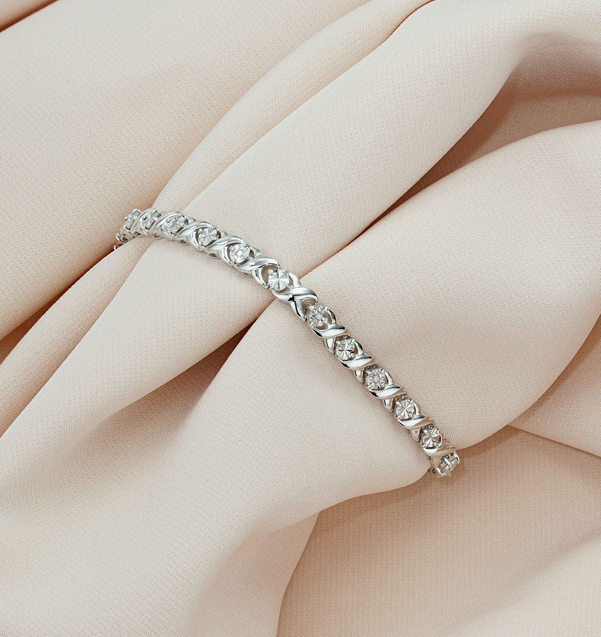 Diamond Kisses Bracelet With 0.05ct Set in 925 Silver - Image 3