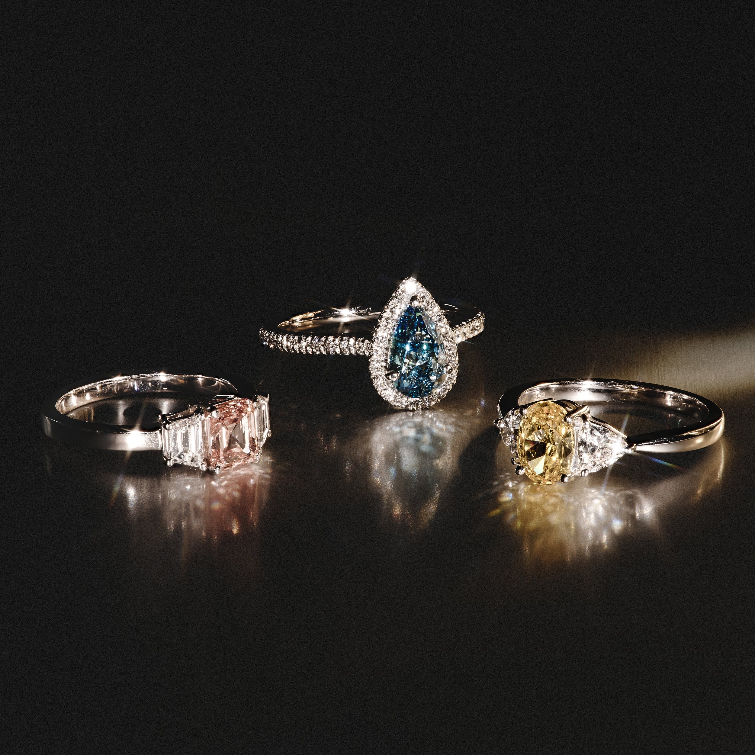 Diana Blue Lab Diamond Pear Halo Ring 1.00ct in Platinum - Elara Collection - Image 6