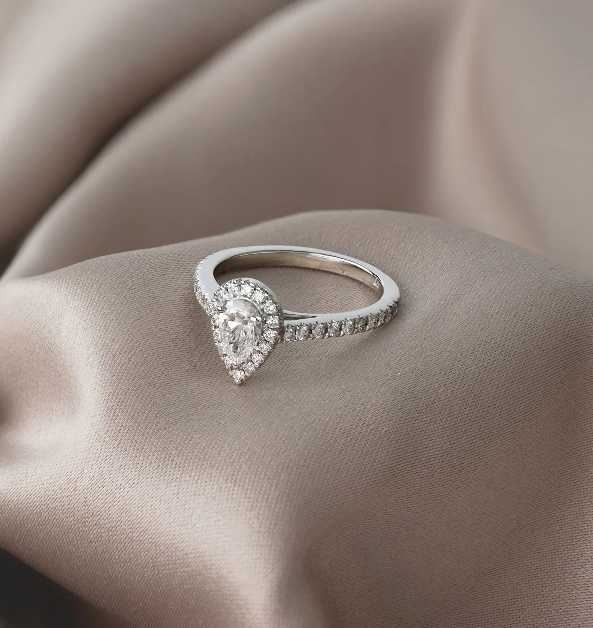 Diana GIA Diamond Pear Halo Engagement Ring Platinum 1.35ct G/SI2 - Image 7