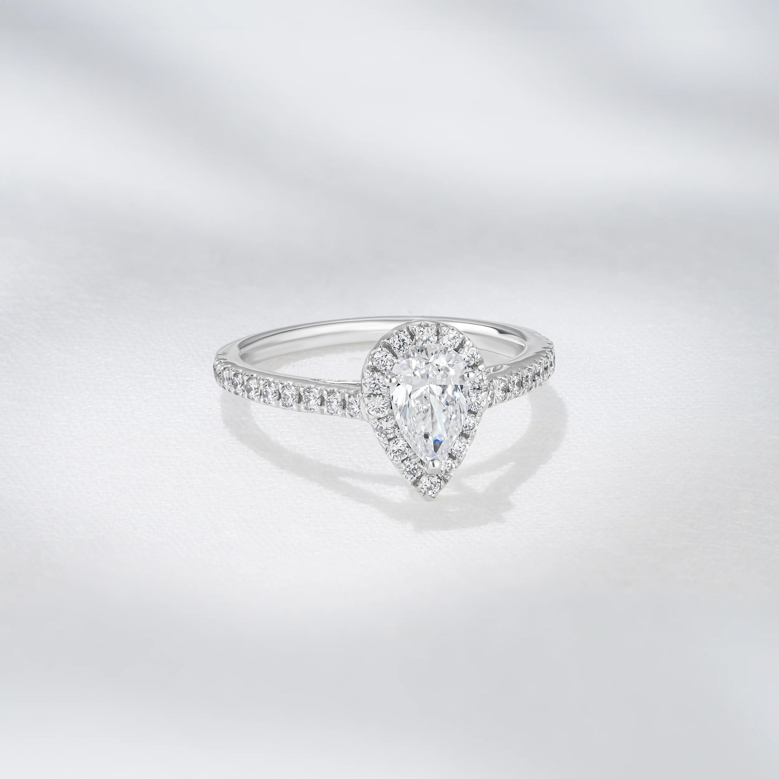 Diana Diamond Pear Halo Engagement Ring Platinum 1ct G/VS2 - Image 7