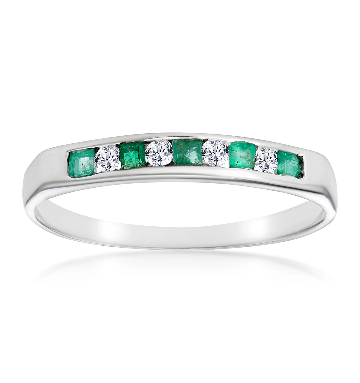 Emerald 0.15ct And Diamond 9K White Gold Ring - Image 2
