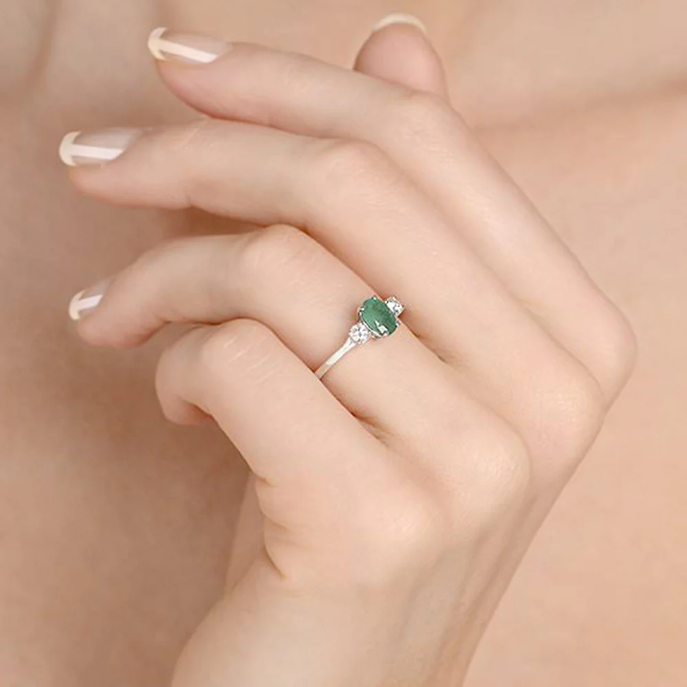 Emerald 0.75ct And Diamond 18K White Gold Ring N4316Y - Image 4
