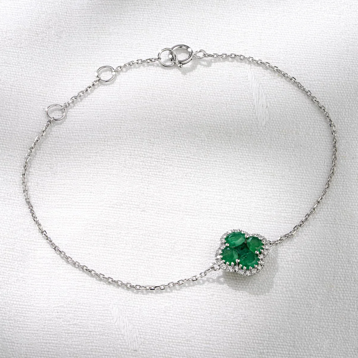 Emerald 1.01ct And Diamond 18K White Gold Alegria Bracelet - Image 4