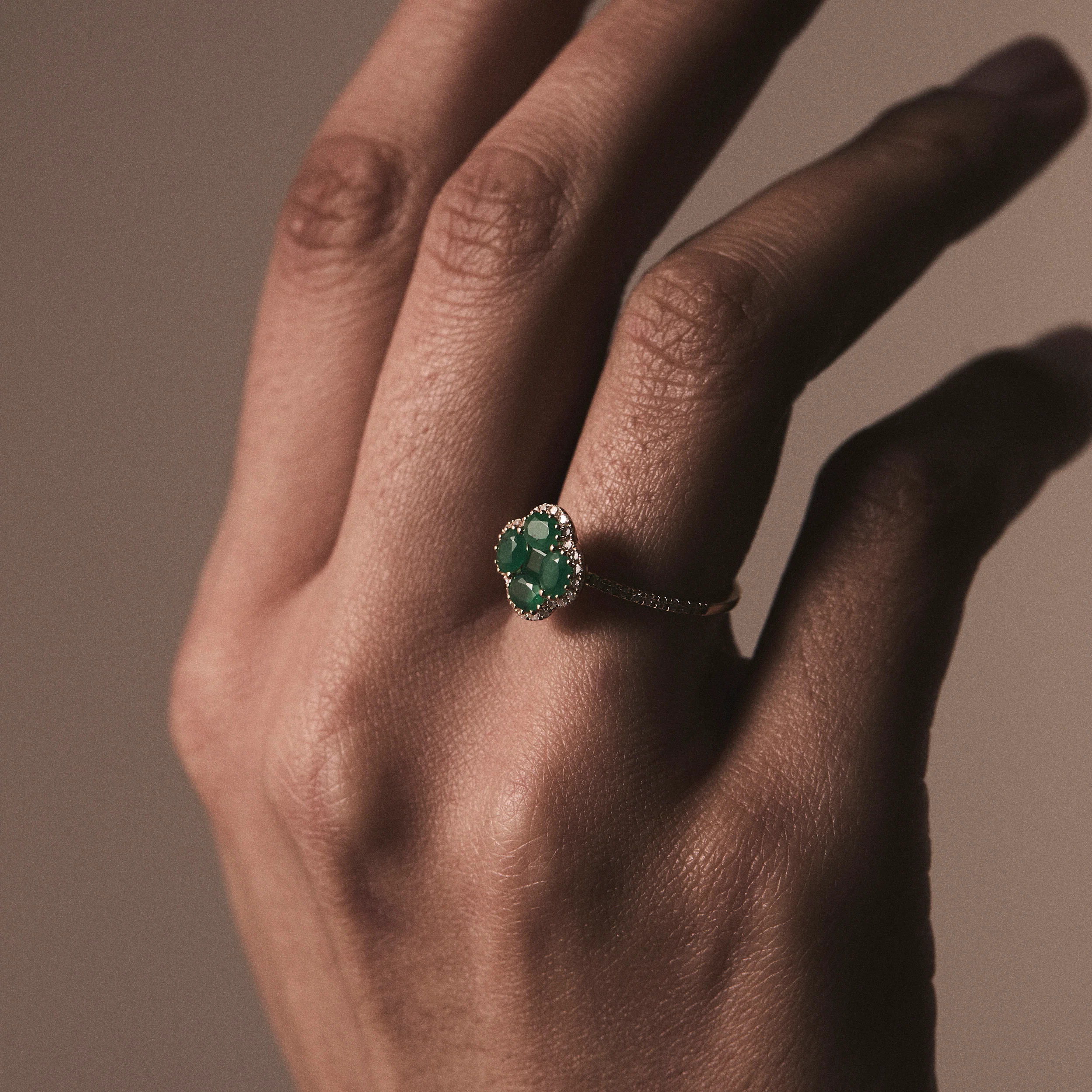 Alegria 1.06ct Emerald and Lab Diamond Ring in 9K Yellow Gold - Image 6