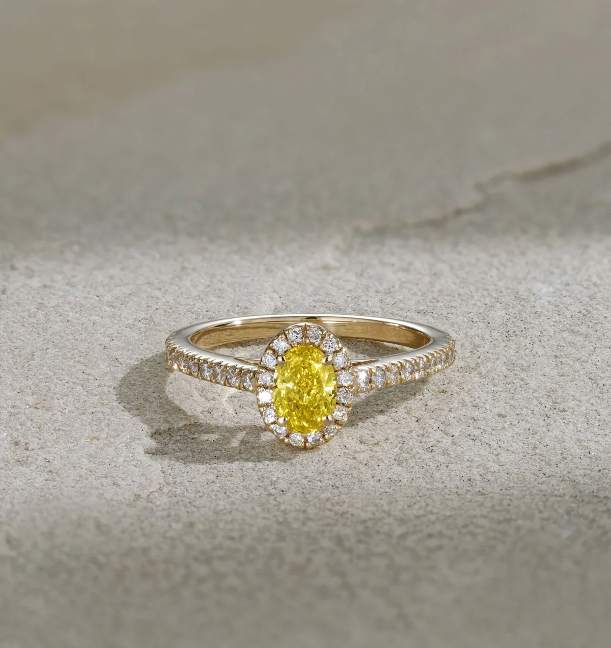 Georgina Yellow Lab Diamond Oval Halo 0.90ct Ring in 18K Yellow Gold - Elara Collection - Image 6