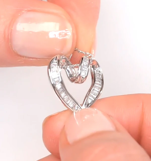 Heart Pendant Necklace 0.33ct Diamond 9K White Gold - Image 4