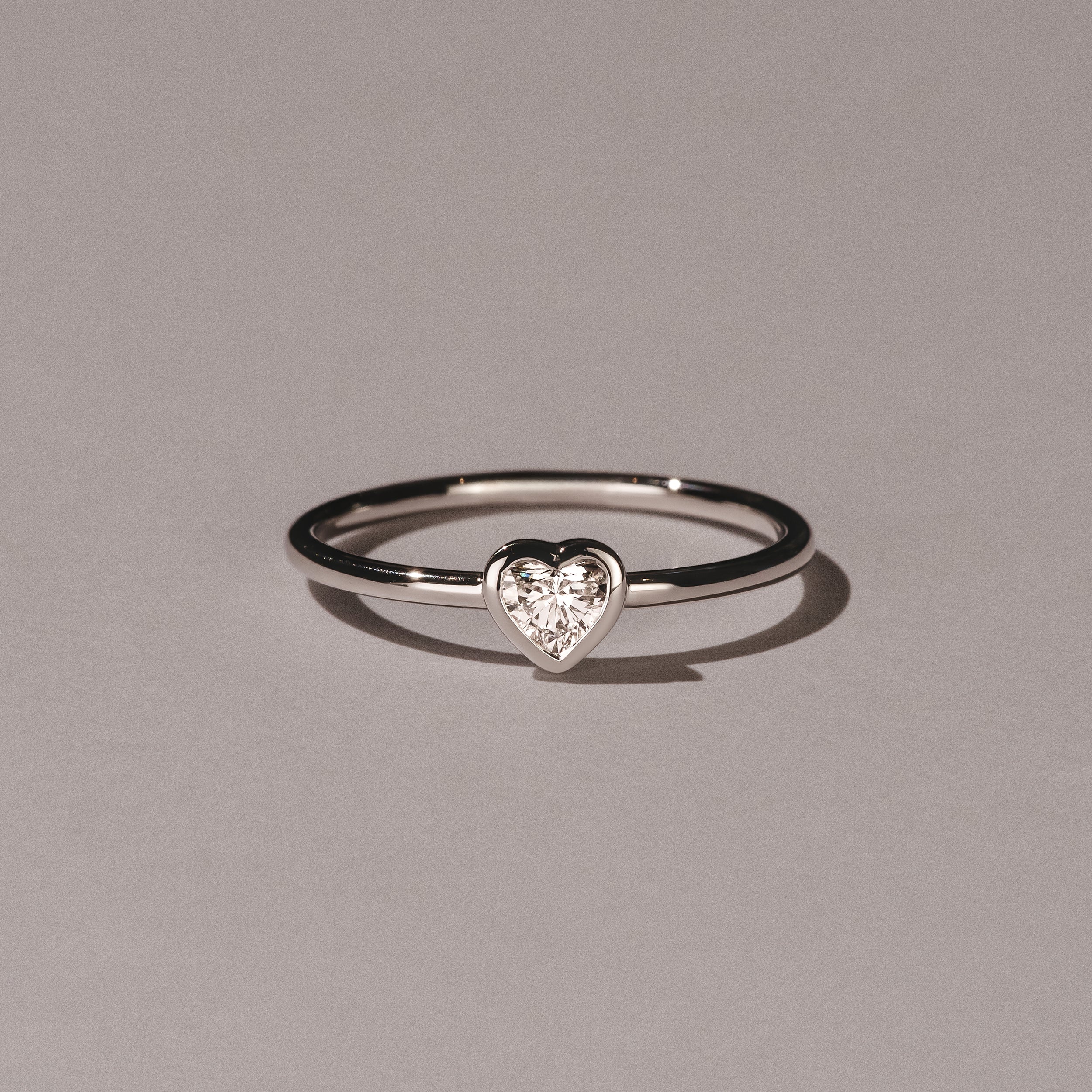 Horizon Heart Cut Lab Diamond Solitaire Ring 0.25ct H/SI in 925 Silver - Image 6