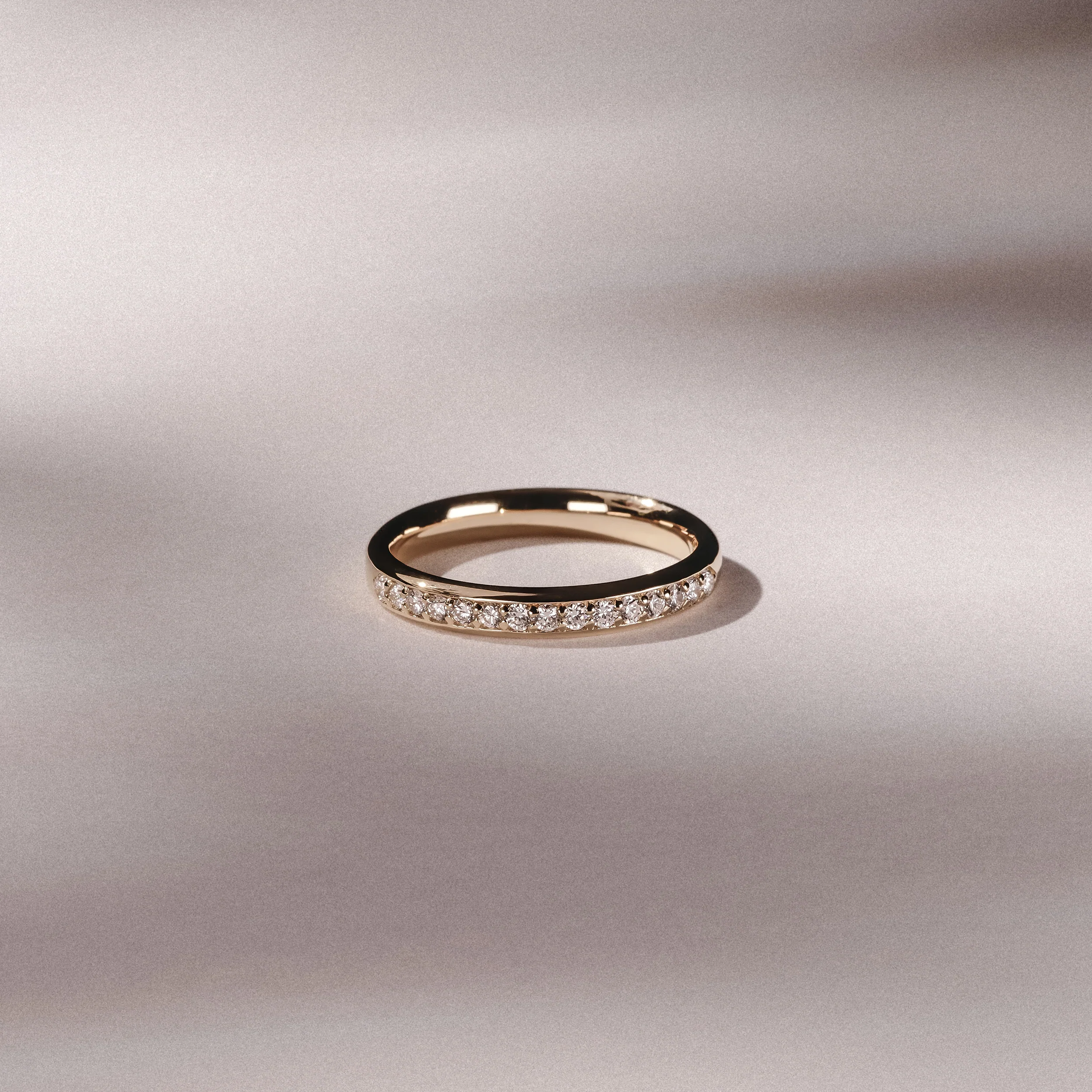Lab Diamond Heritage Half Eternity Ring 0.30ct H/SI in 9K Gold - Image 7