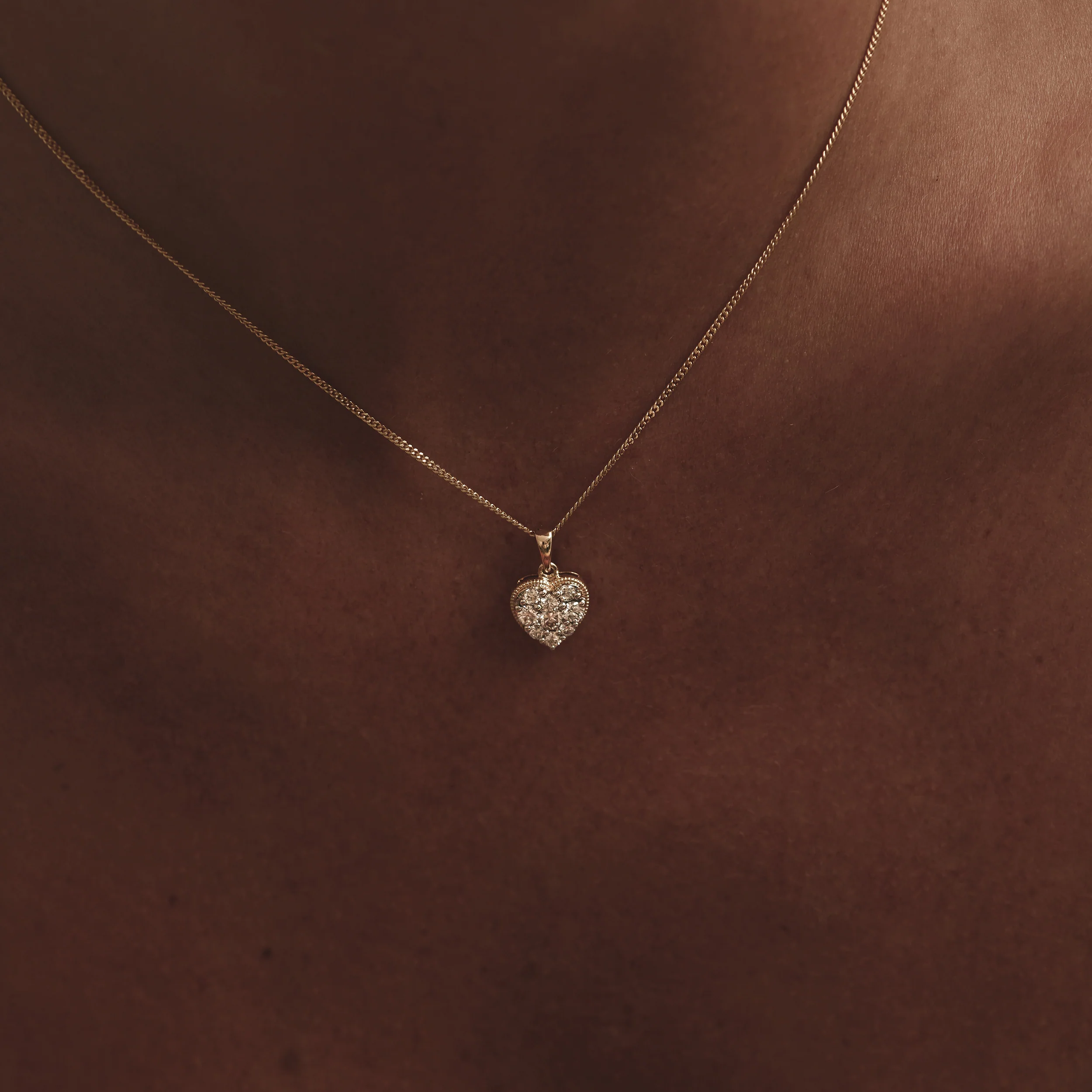 Lab Diamond Pave Heart Pendant Necklace 0.50ct H/Si in 9K Gold - Image 4