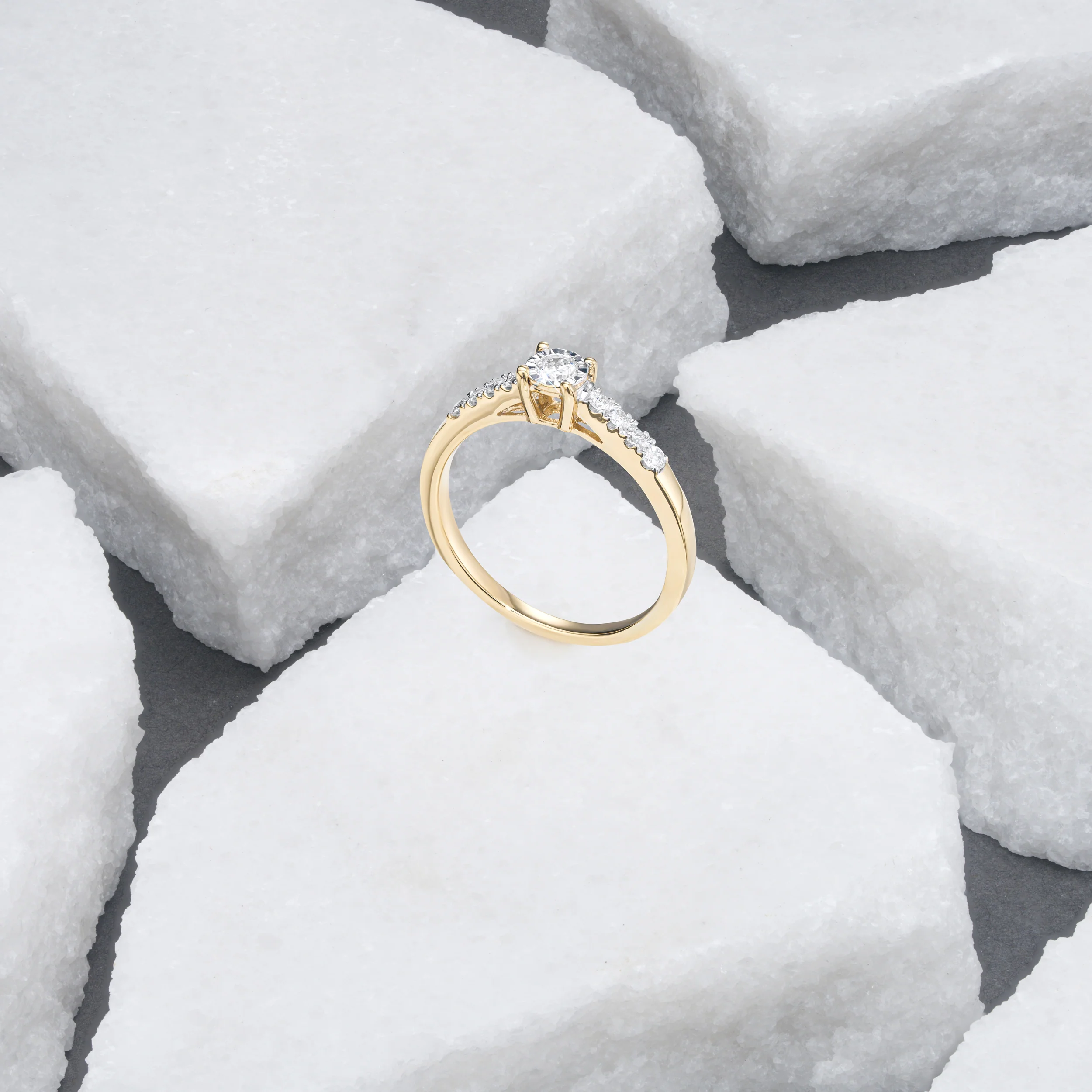 Lab Diamond Side Stone Engagement Ring 0.25ct H/Si in 18K Gold Vermeil - Image 4