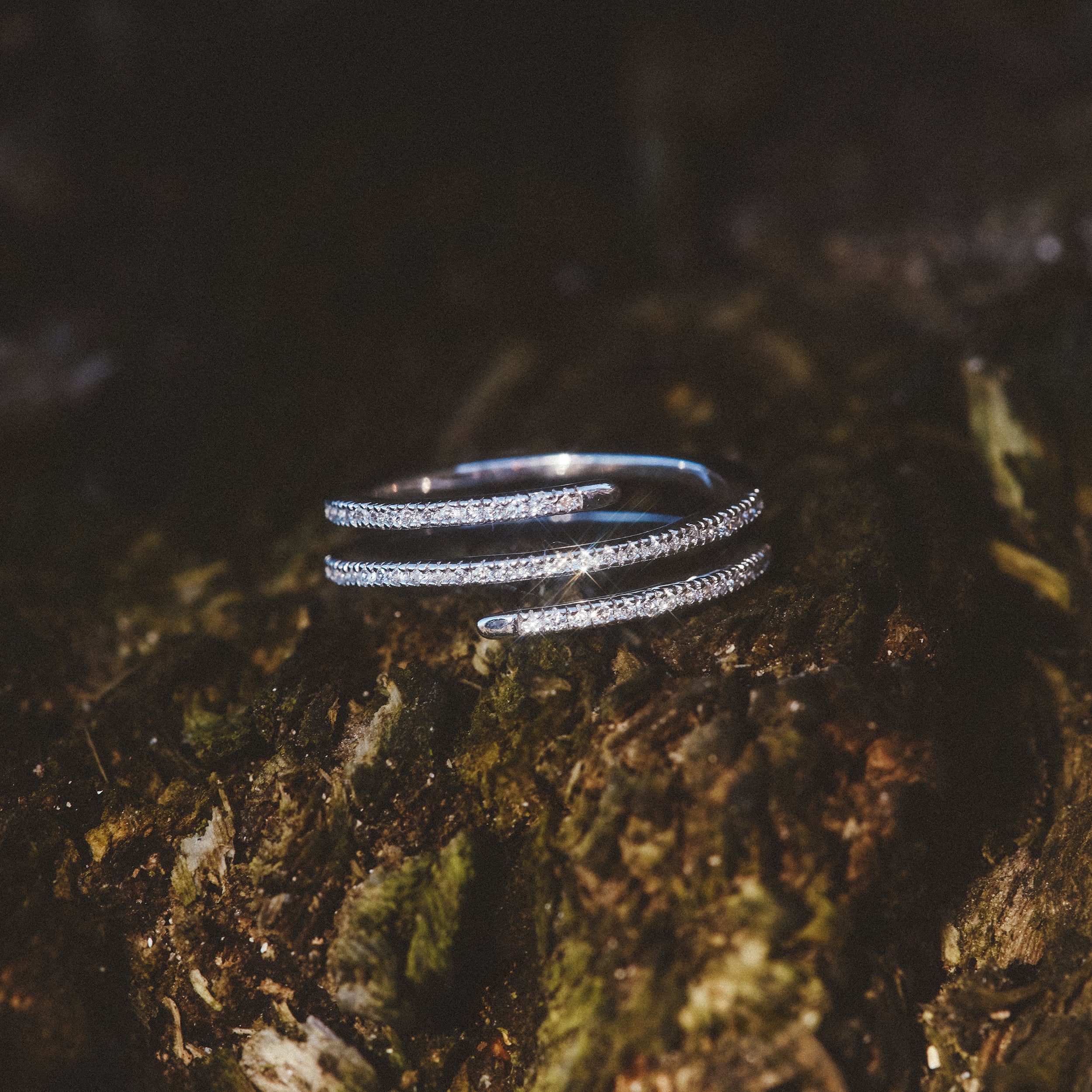 Lab Diamond Spiral Ring 0.25ct in 925 Silver - Image 9