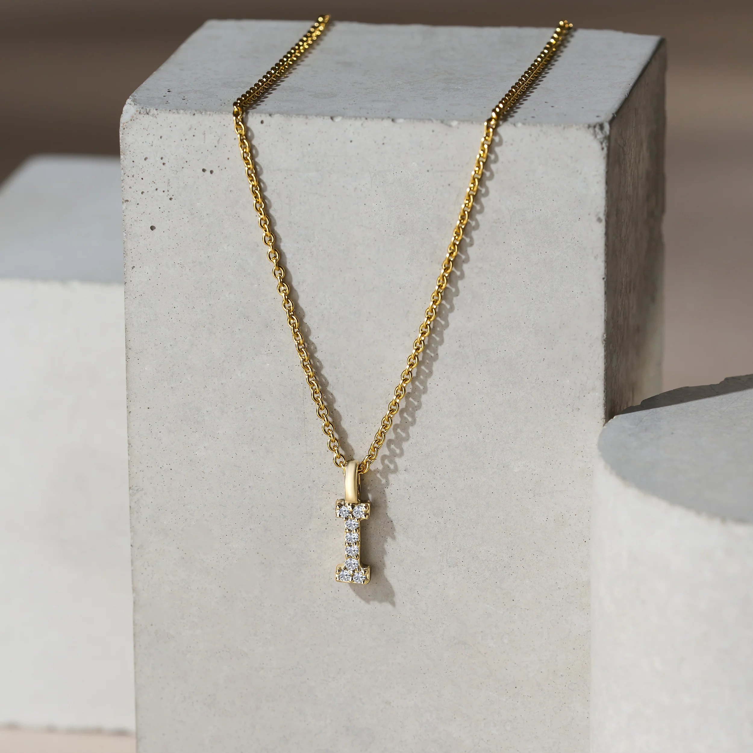 Love Letter Initial I Lab Diamond Necklace set in 9K Yellow Gold - Image 5