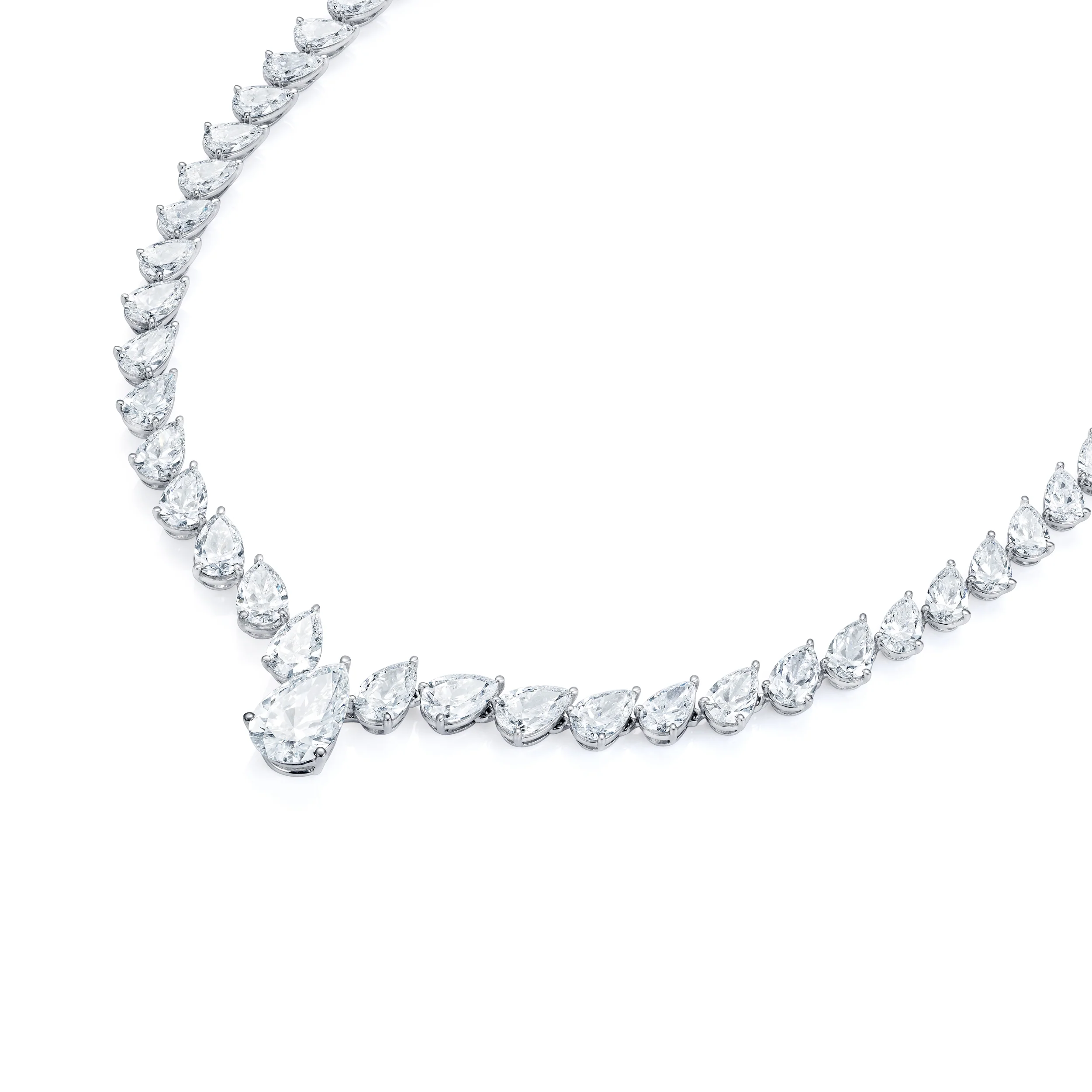 LUXE 32.00ct Lab Diamond Necklace with 3.00ct IGI Certified Pear-Cut Centre in 18K White Gold - Image 3