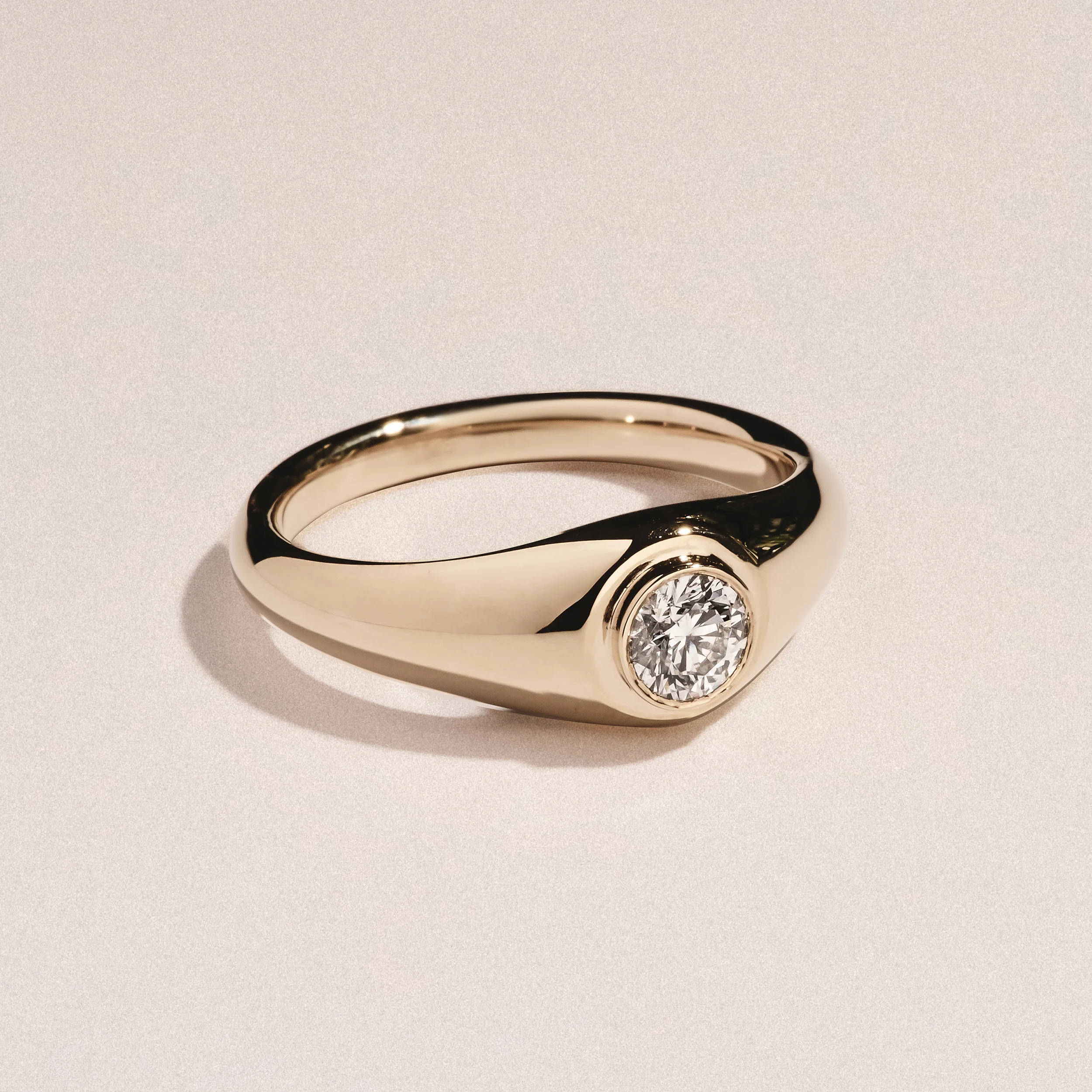 Axis Men's Lab Diamond Signet Ring 0.50ct Round Cut Set in 9k Gold - Image 6