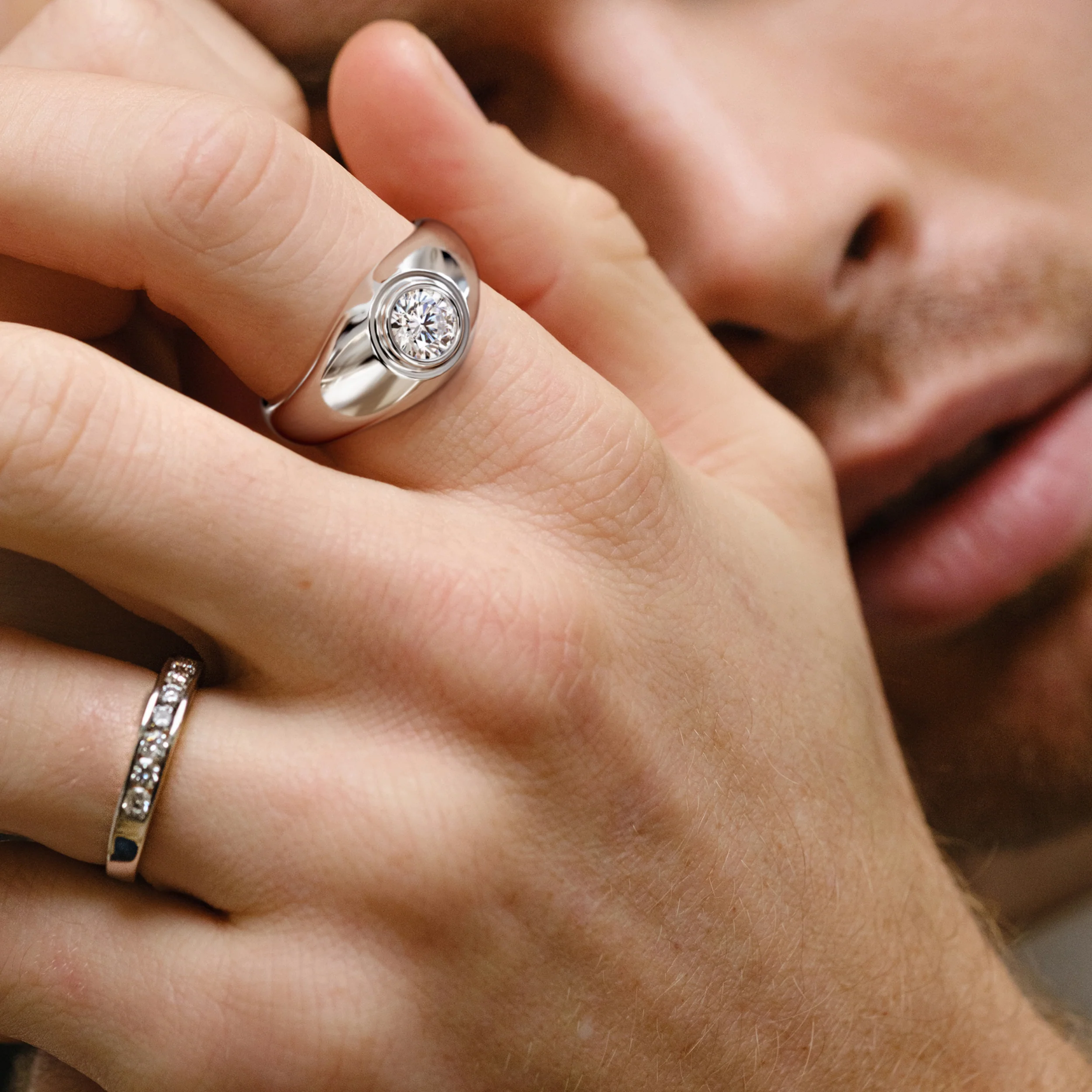 Axis Men's Lab Diamond Signet Ring 1.00ct Round Cut Set in 9k White Gold - Image 2
