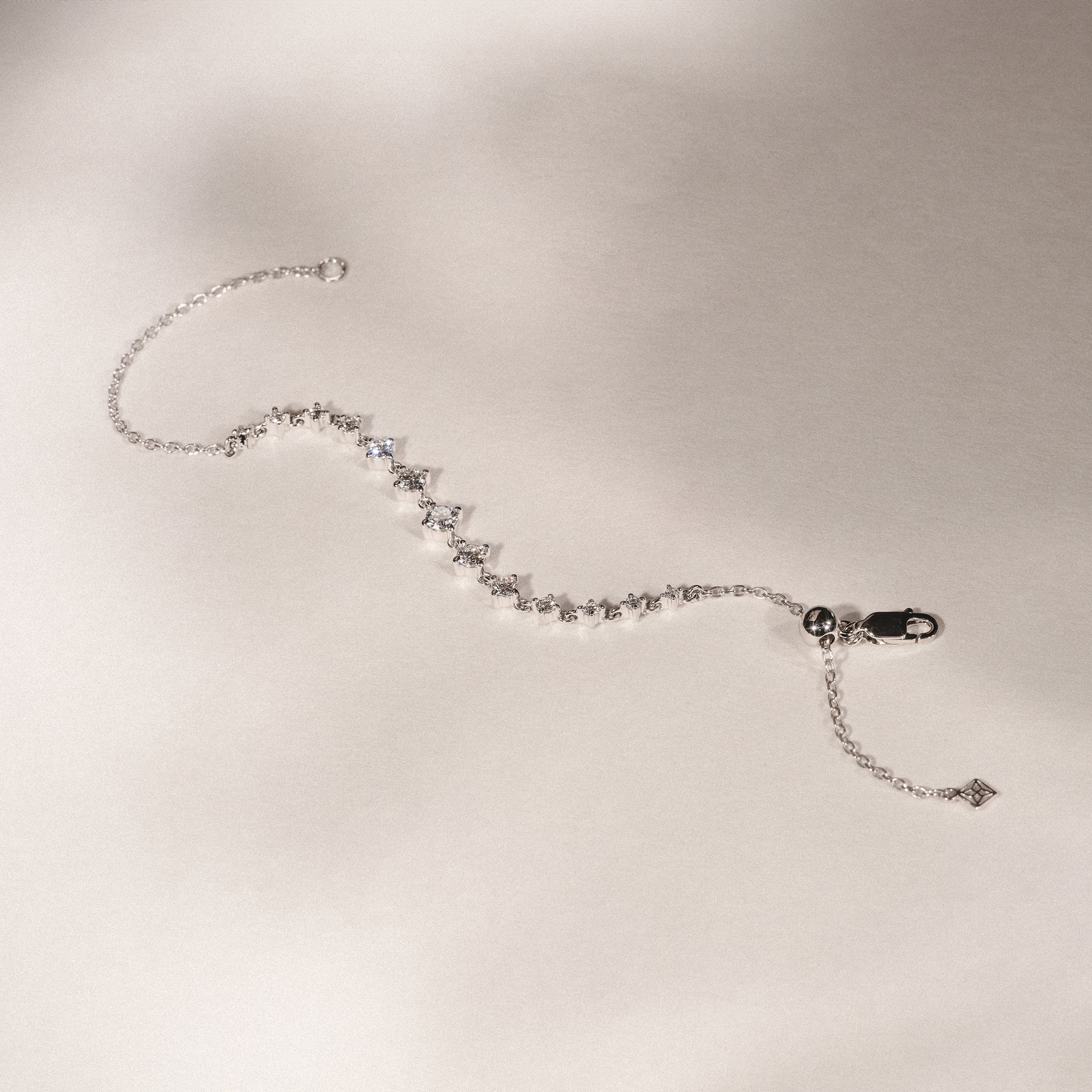Moments 1.00ct Round Cut Lab Diamond Adjustable Tennis Bracelet in Sterling Silver - Image 8