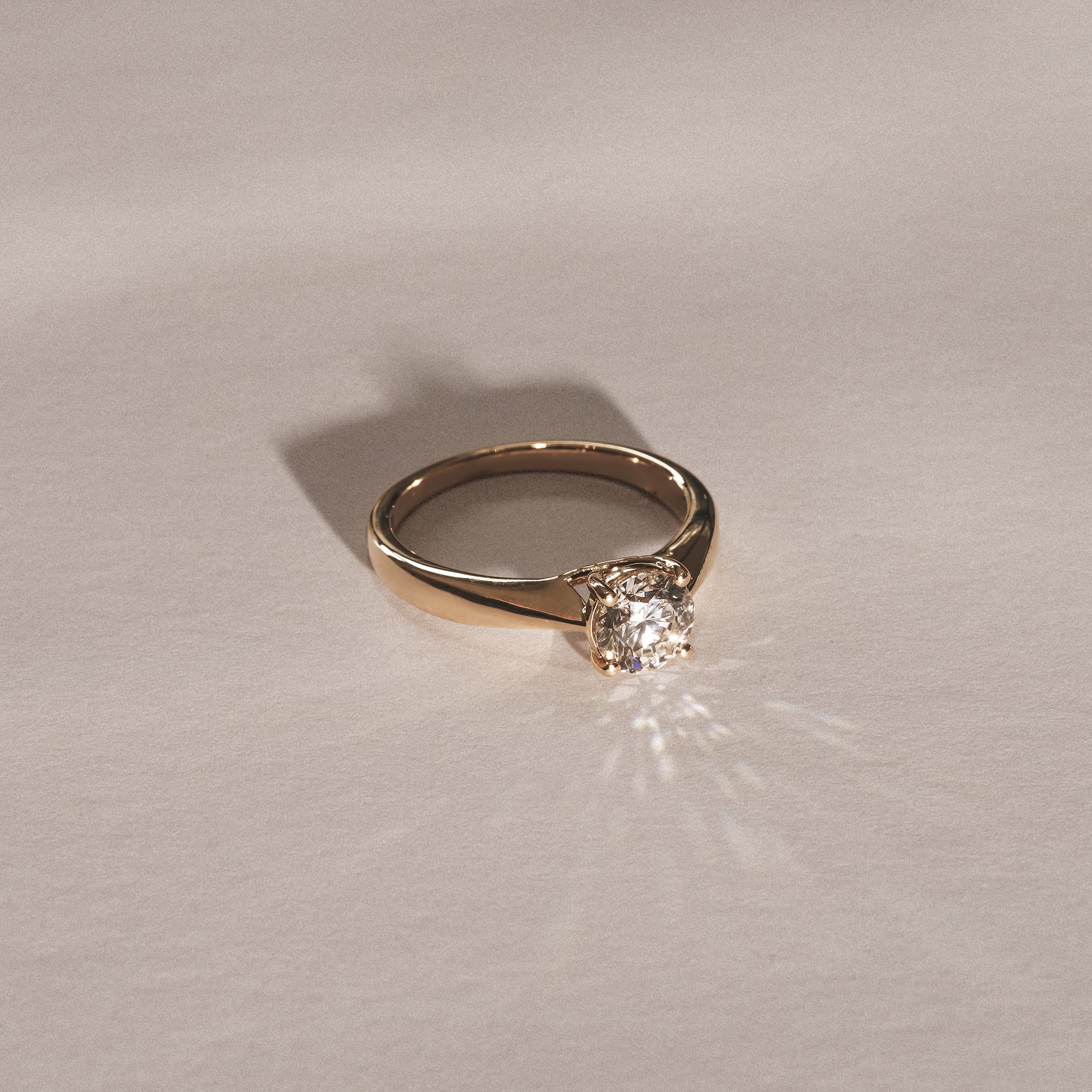 Naomi Round Cut Lab Diamond Engagement Ring 1.00ct H/SI in 9k Gold - Image 6
