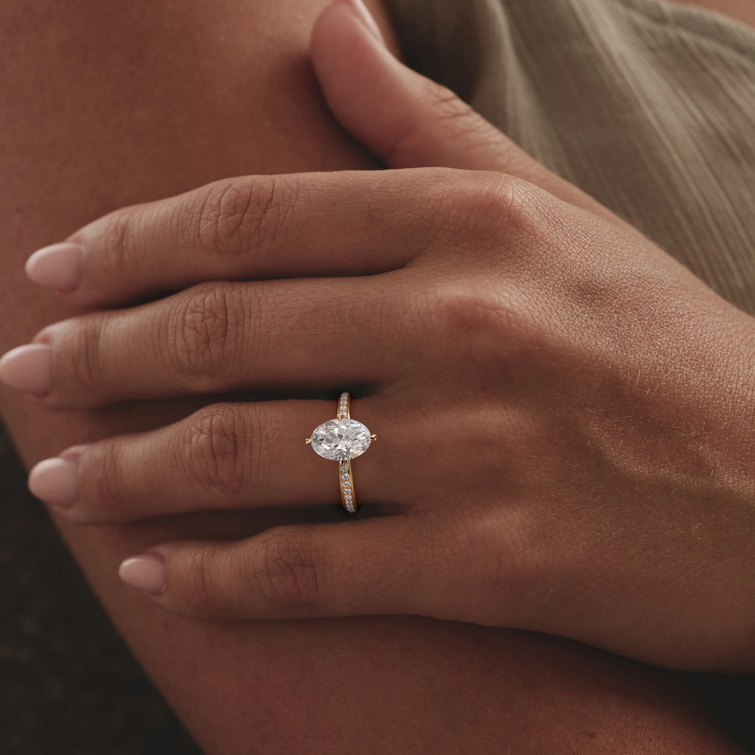 Origin Twist 2.00ct Oval Cut Lab Diamond Solitaire Engagement Ring with Side Stones in 18K Yellow Gold - Image 2