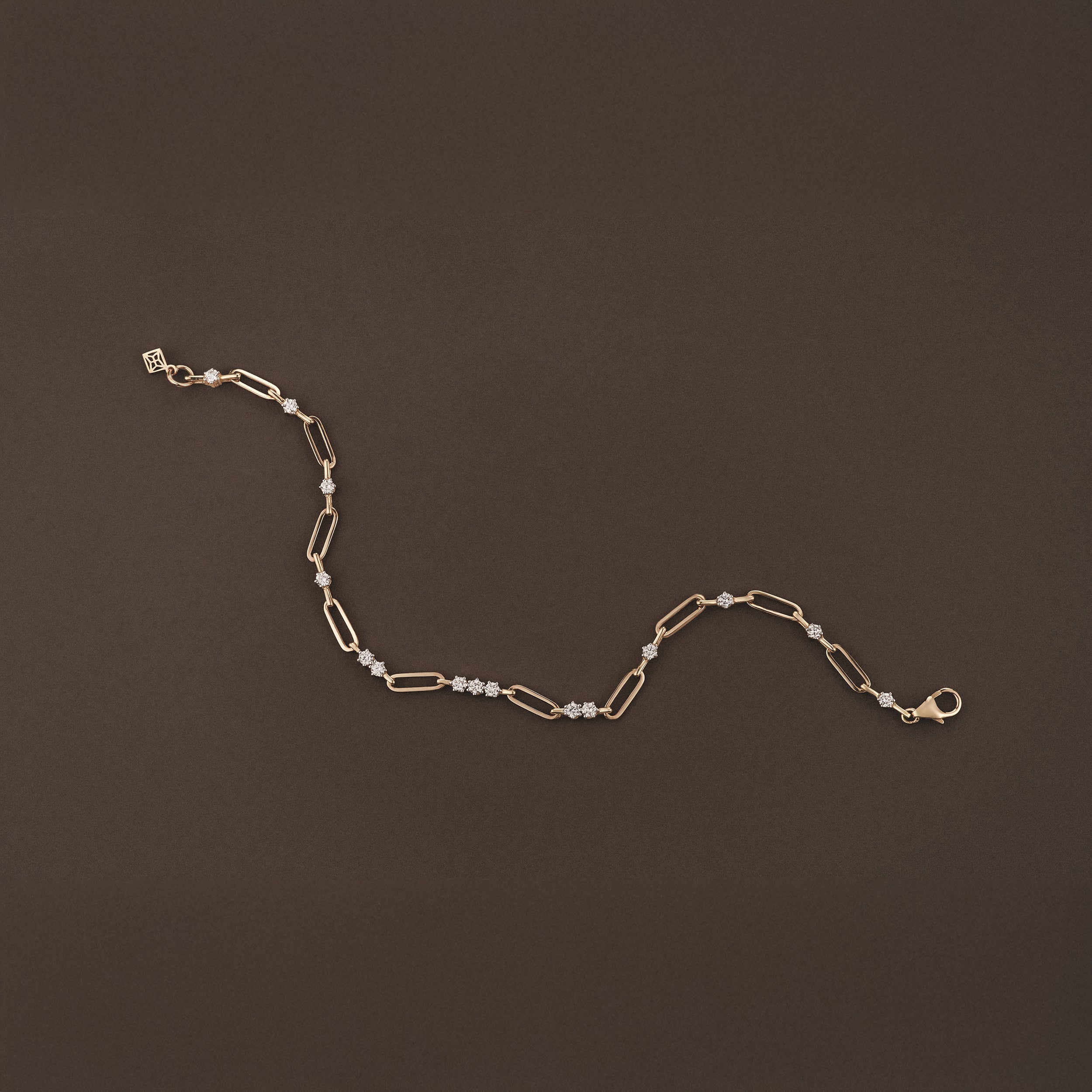 Paperclip 0.75ct Lab Diamond Link Bracelet in 18K Yellow Gold - Image 8