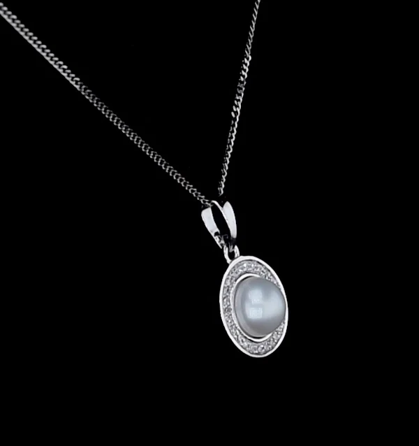 Pearl and Diamond Halo Stellato Pendant Necklace in 9K White Gold - Image 4