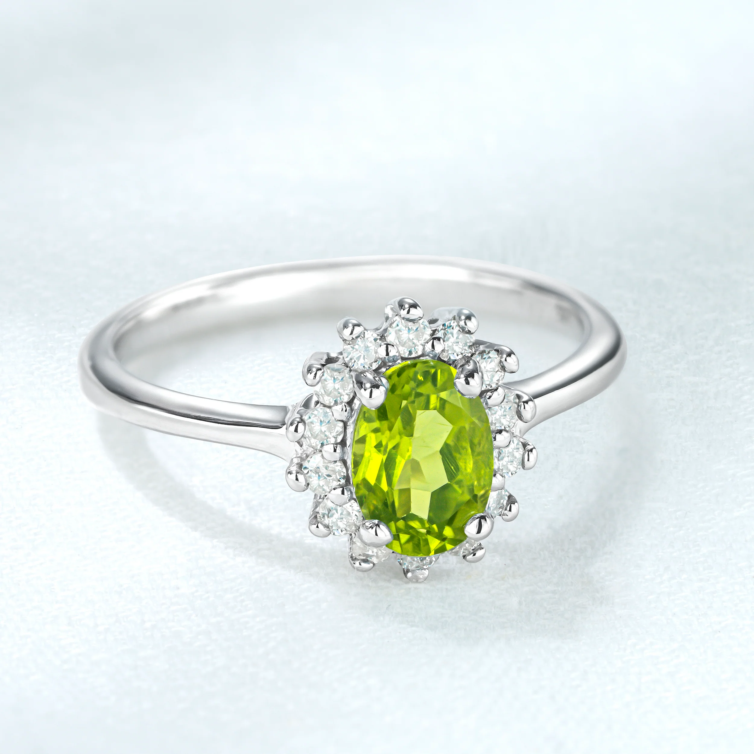 Peridot 7 x 5mm And Diamond 925 Sterling Silver Ring - Image 7