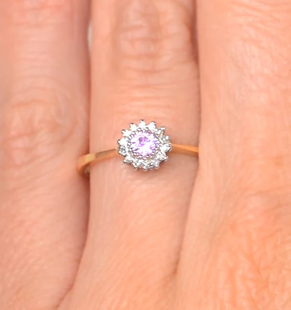 Pink Sapphire and 0.07ct Diamond Ring 9K Yellow Gold - Image 4