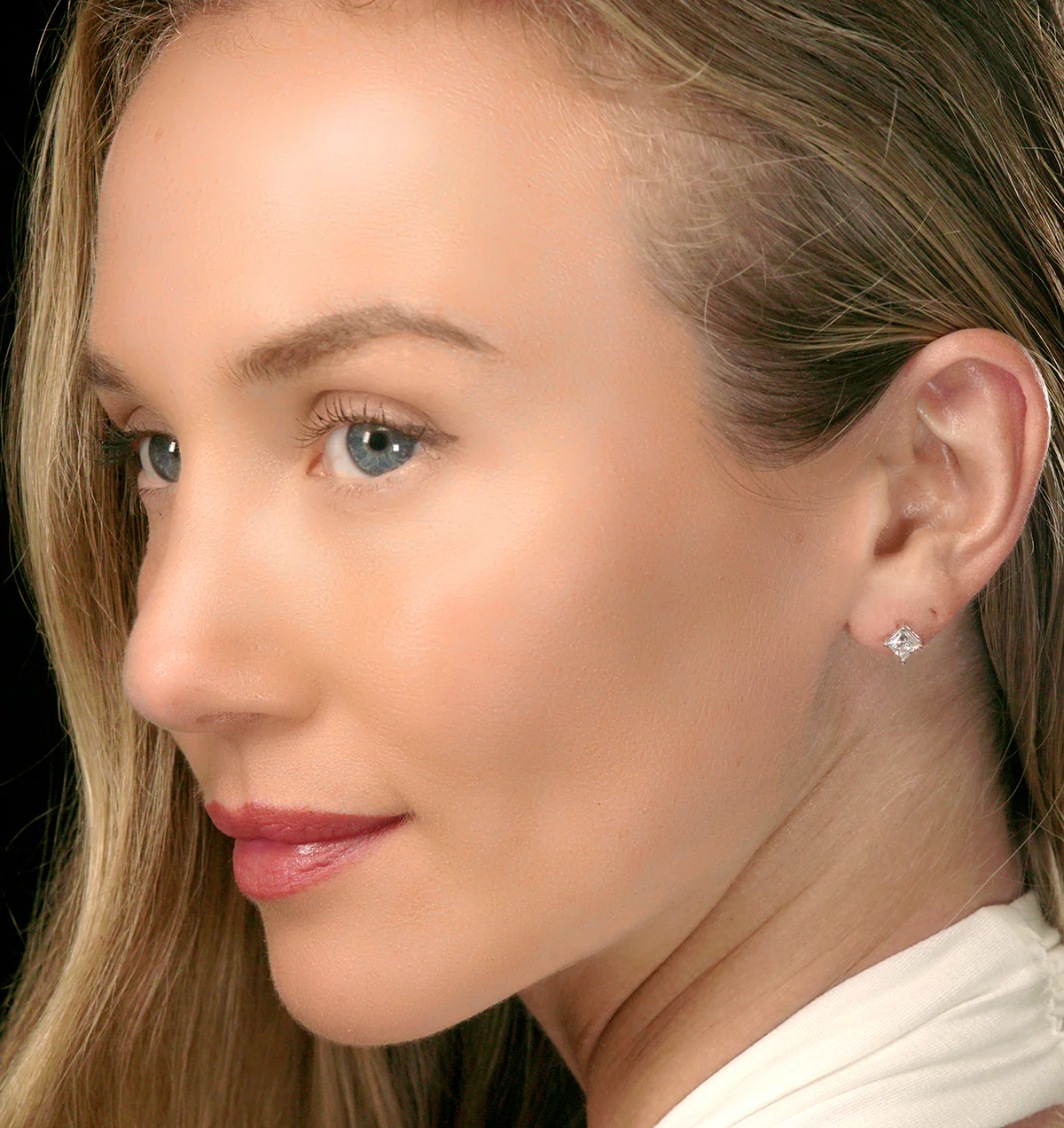Princess Cut 1ct Lab Diamond Studs Earrings in 9K White Gold - Image 2