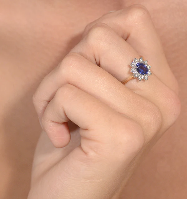 Sapphire 0.80ct And Diamond 0.50ct 18K Gold Ring - Image 4