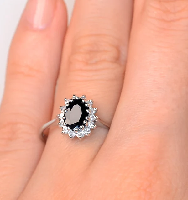 Sapphire 0.95ct And Diamond 9K White Gold Ring - Image 4